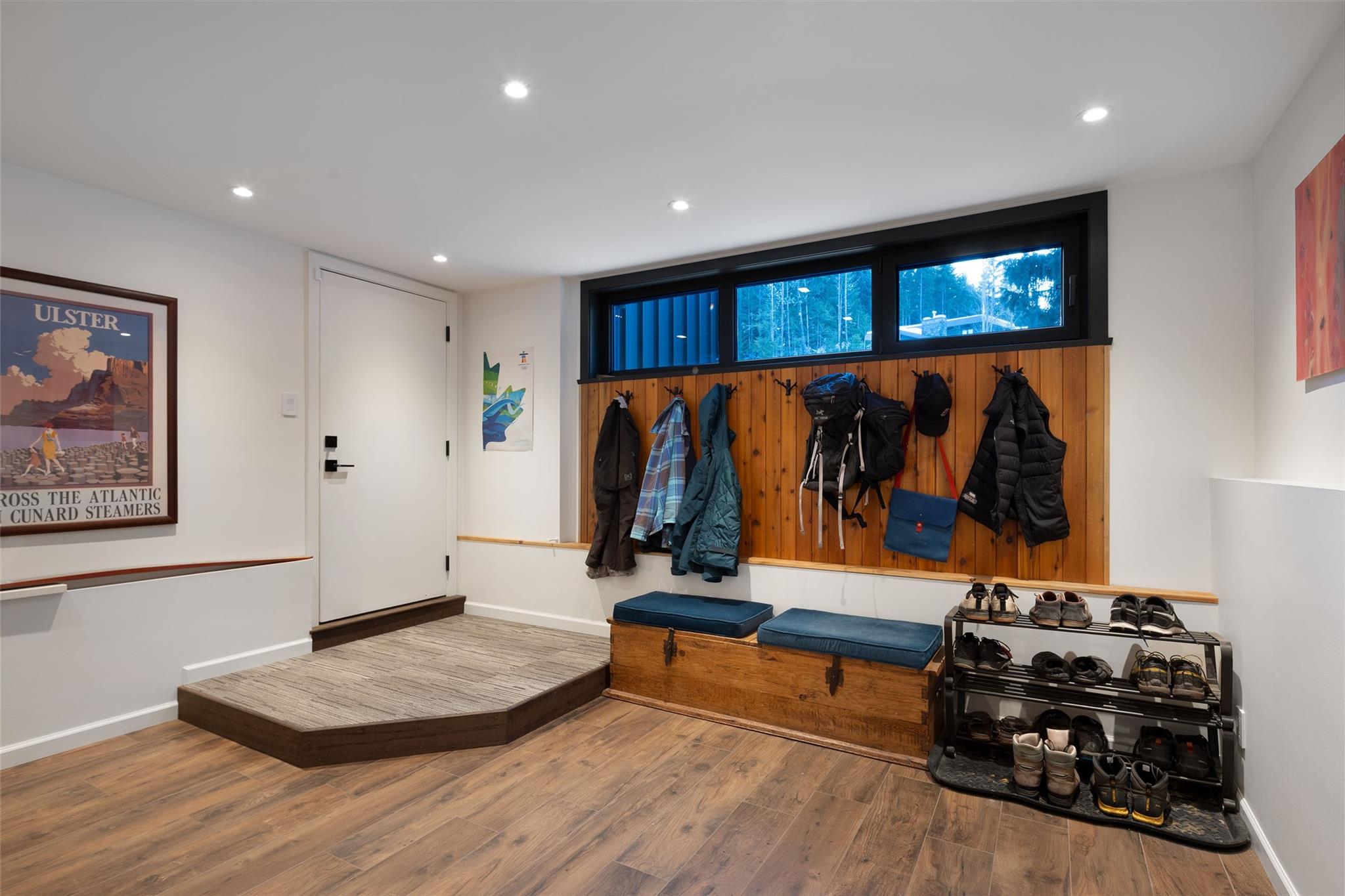 6818 Beaver Lane image 30