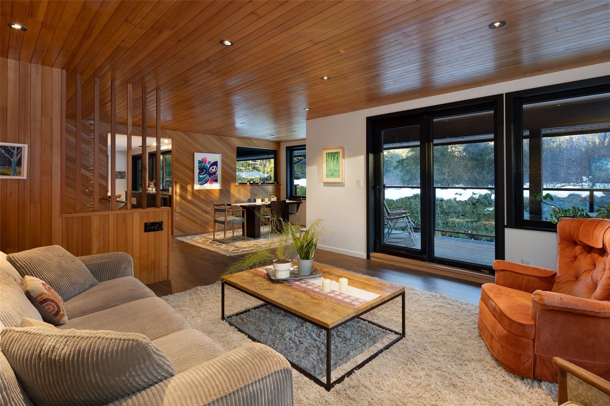 6818 Beaver Lane image 7