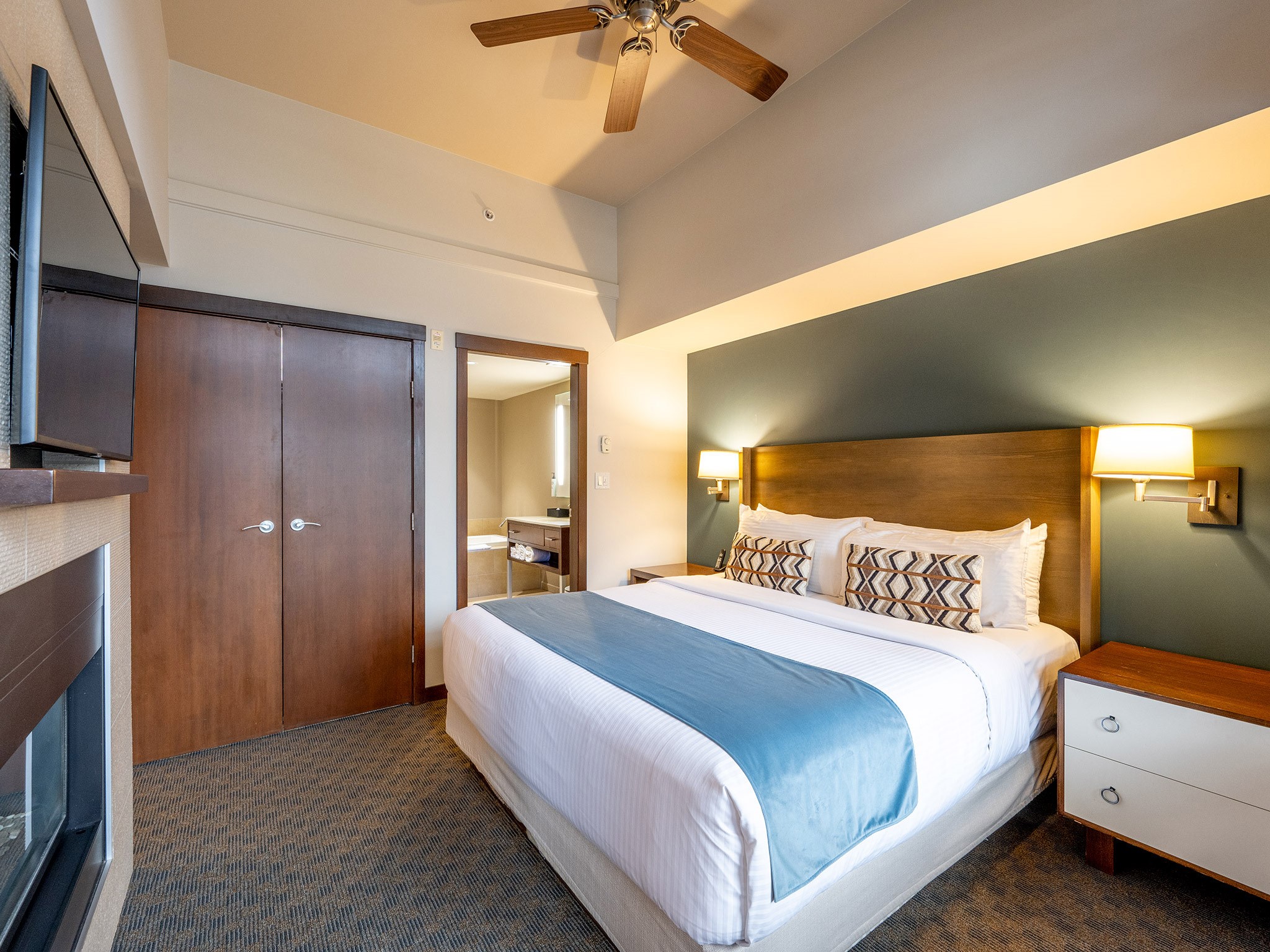 414A-2020 London Lane image 9