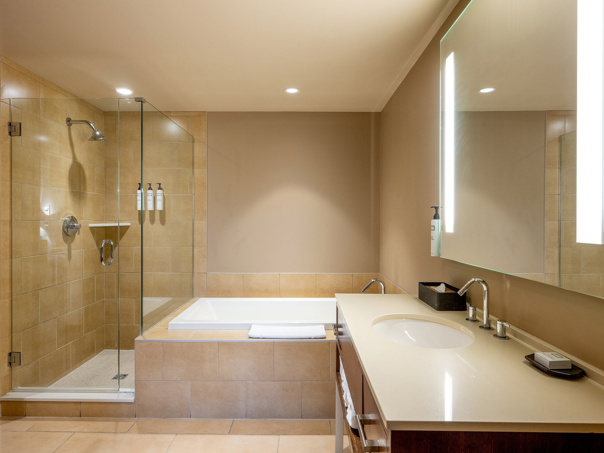 414A-2020 London Lane image 11