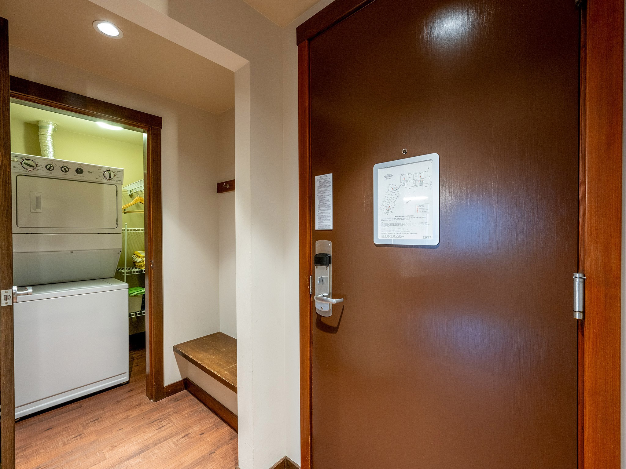 414A-2020 London Lane image 12