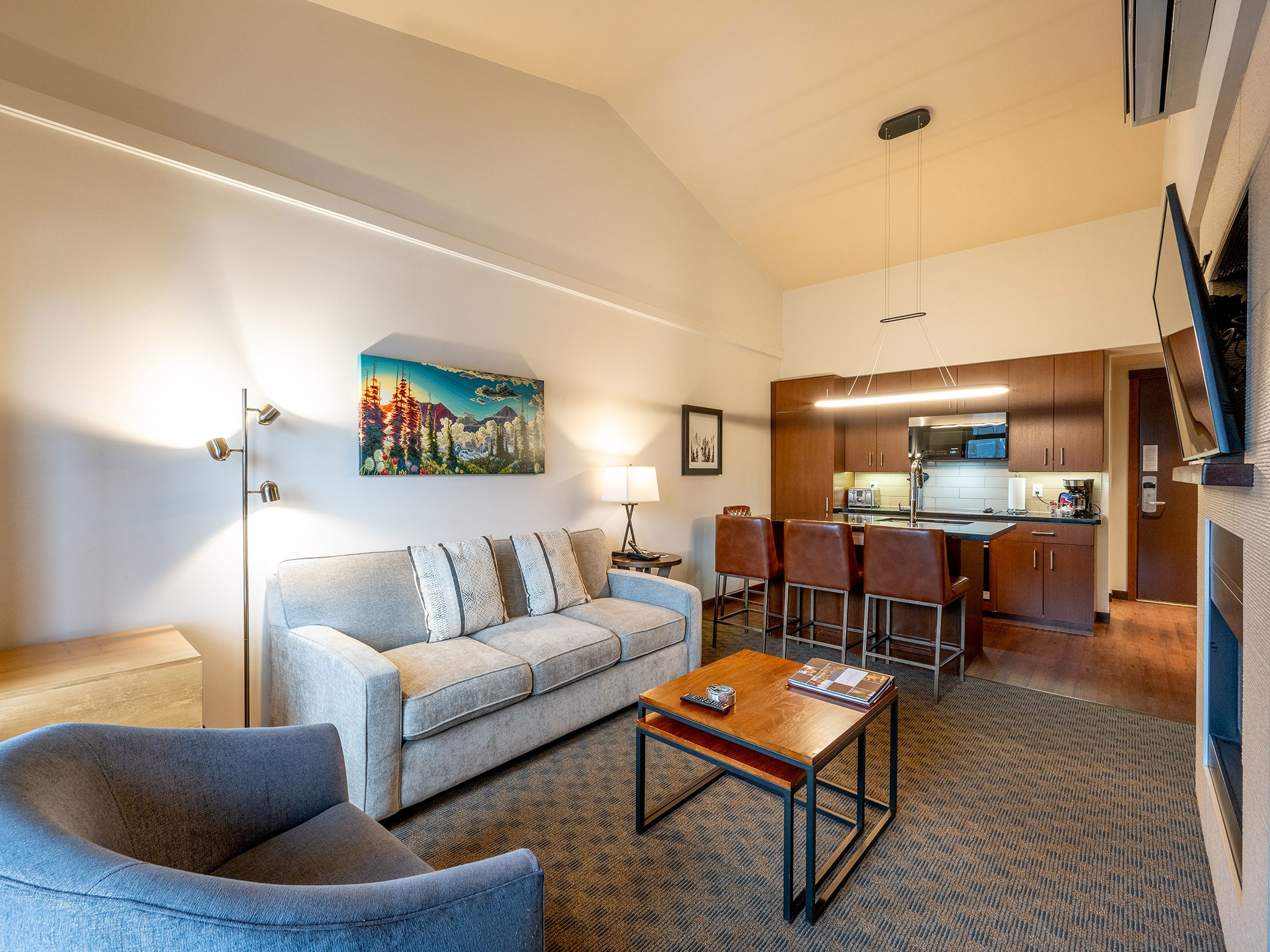 414A-2020 London Lane image 2