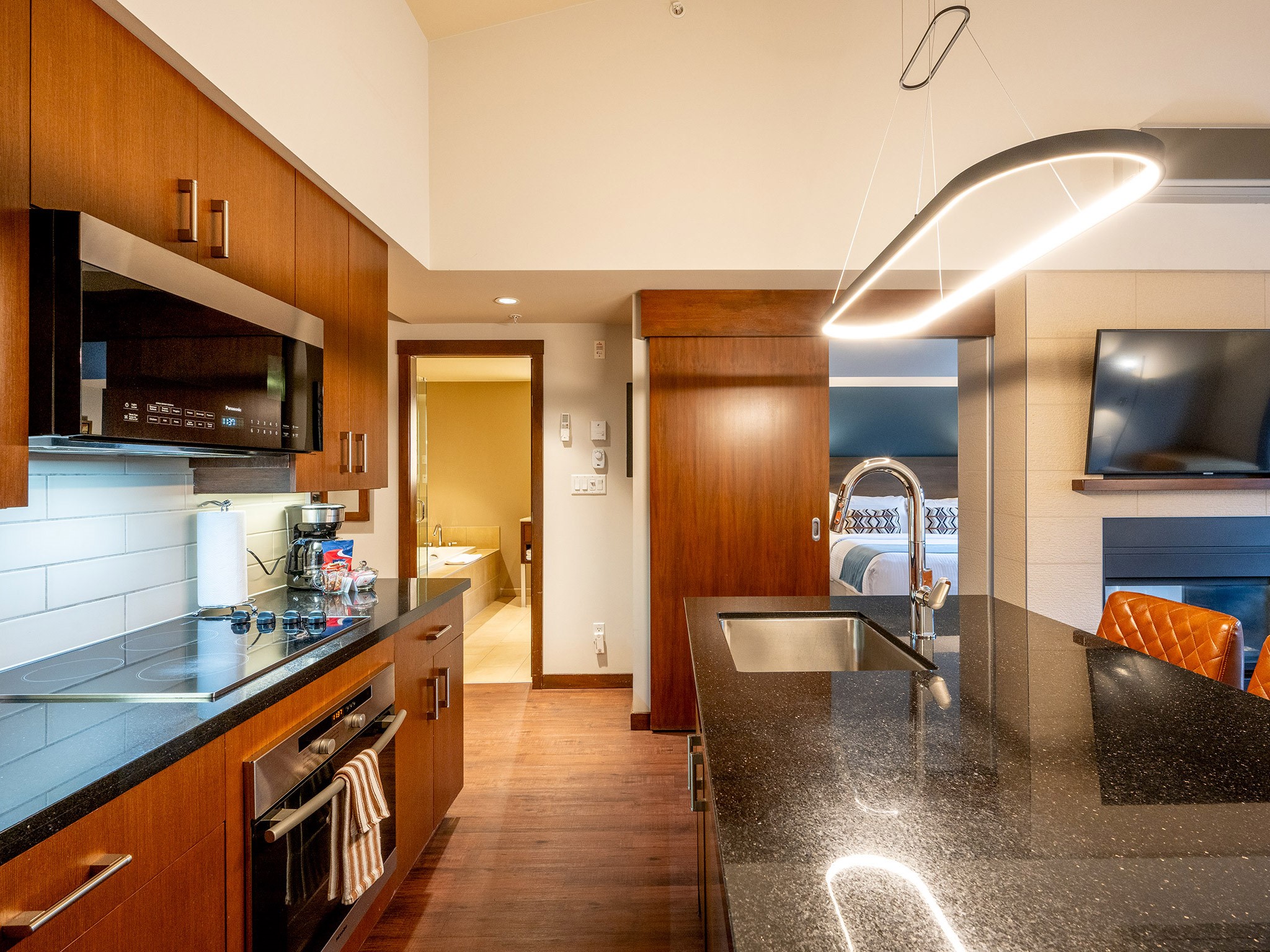 414A-2020 London Lane image 5