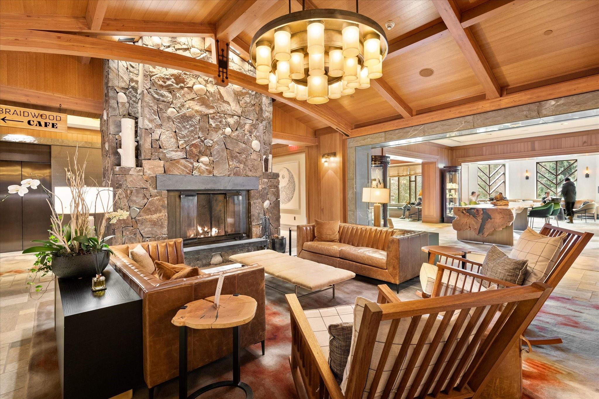 454-4591 Blackcomb Way image 22