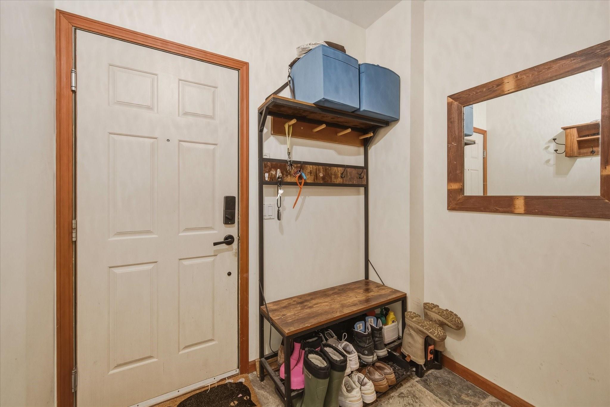 201-3300 Ptarmigan Place image 13