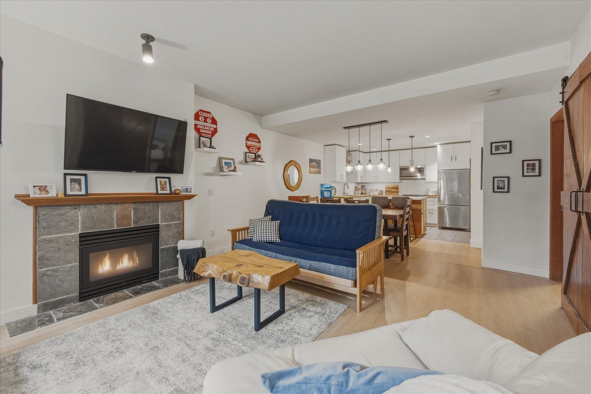 201-3300 Ptarmigan Place image 6