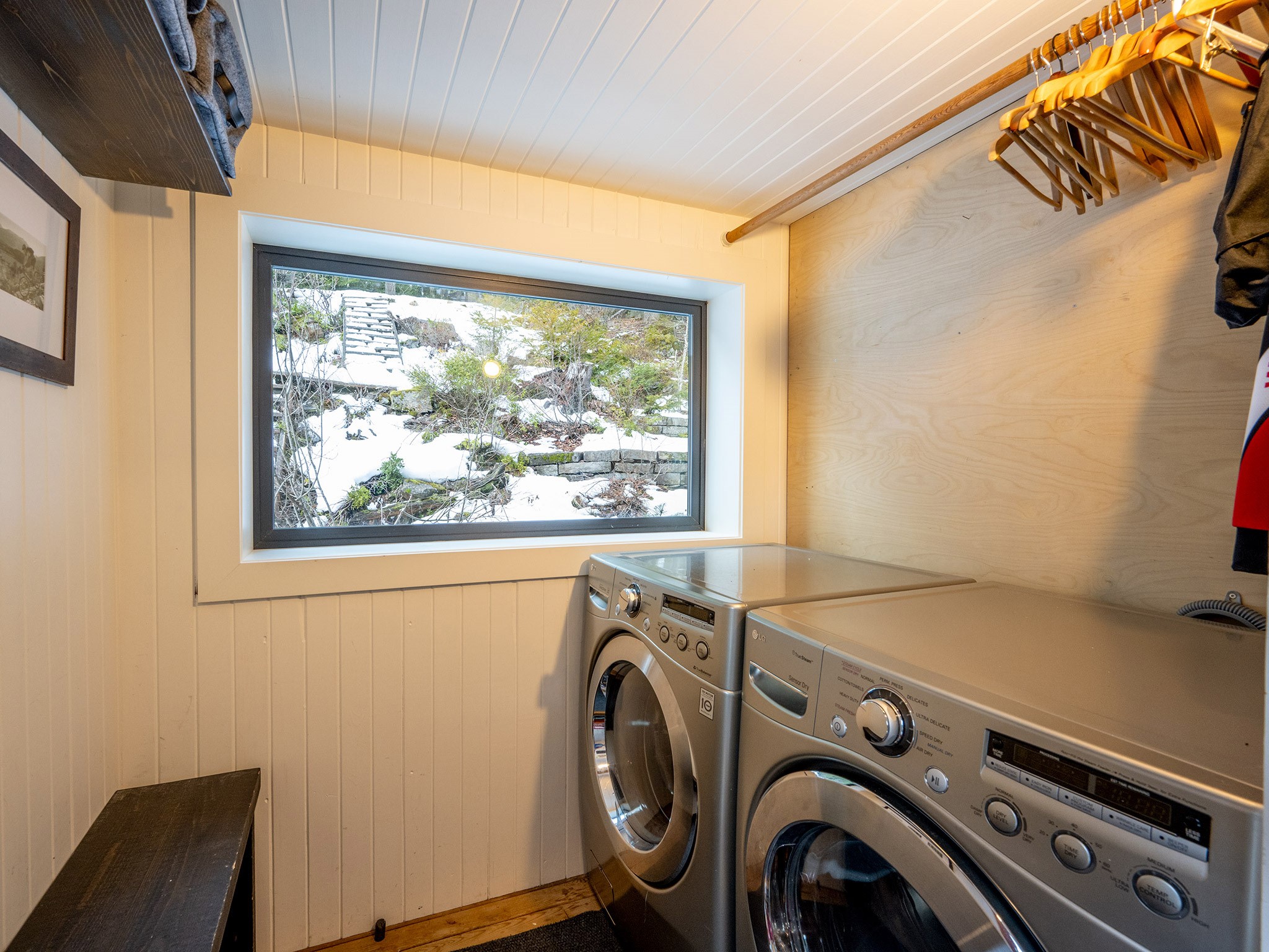 8706 Wedgeview Place image 11