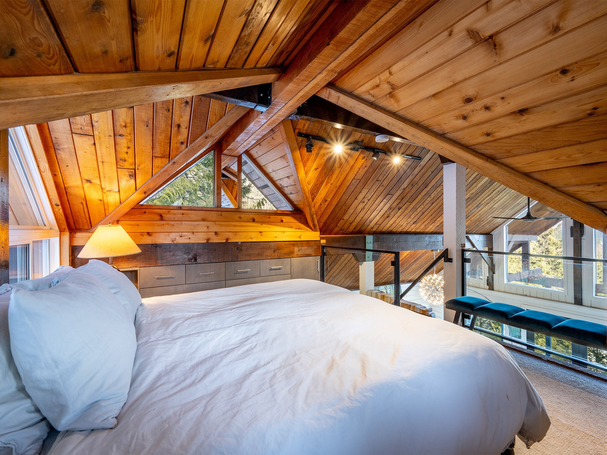 8706 Wedgeview Place image 12