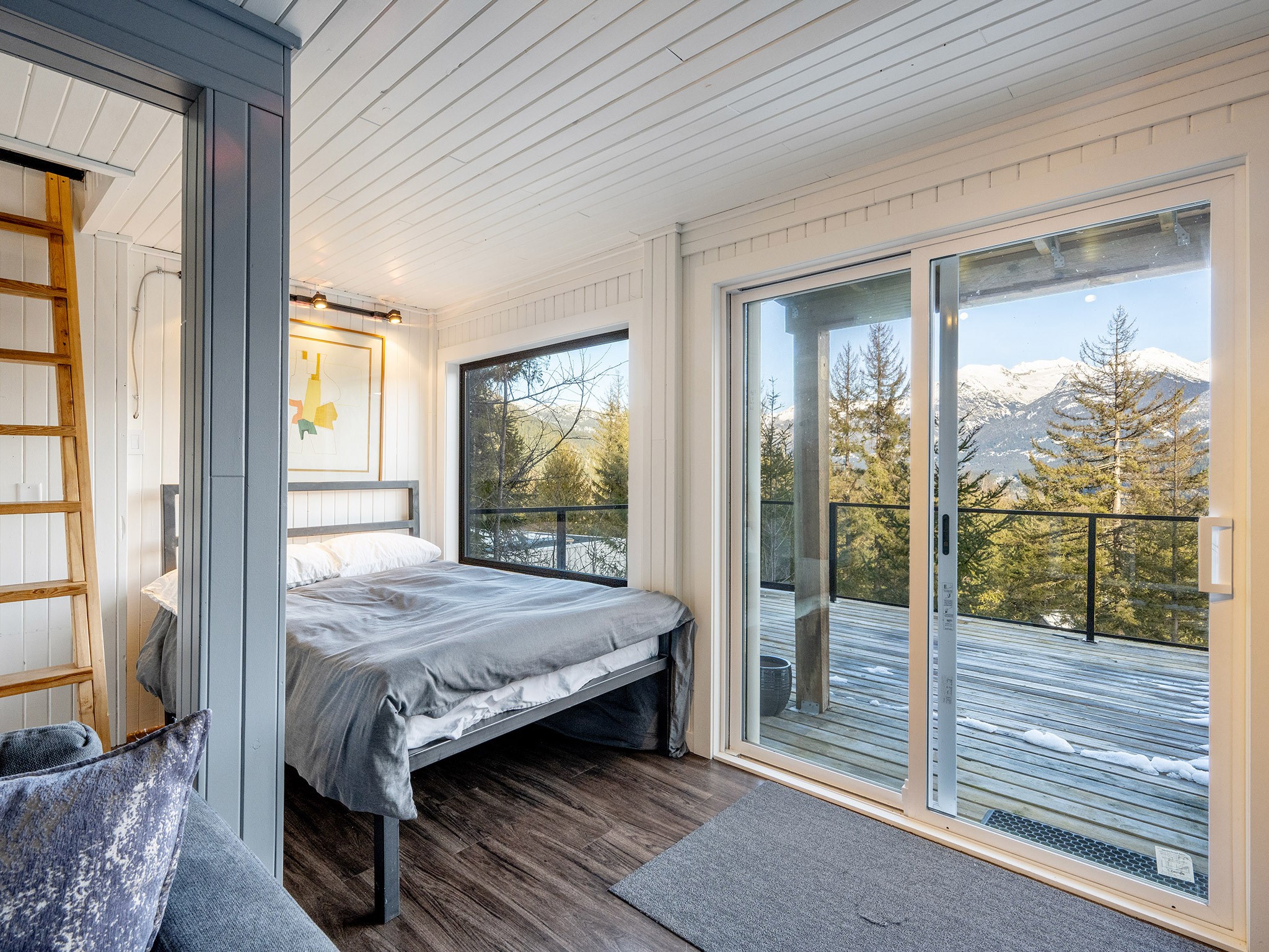 8706 Wedgeview Place image 14