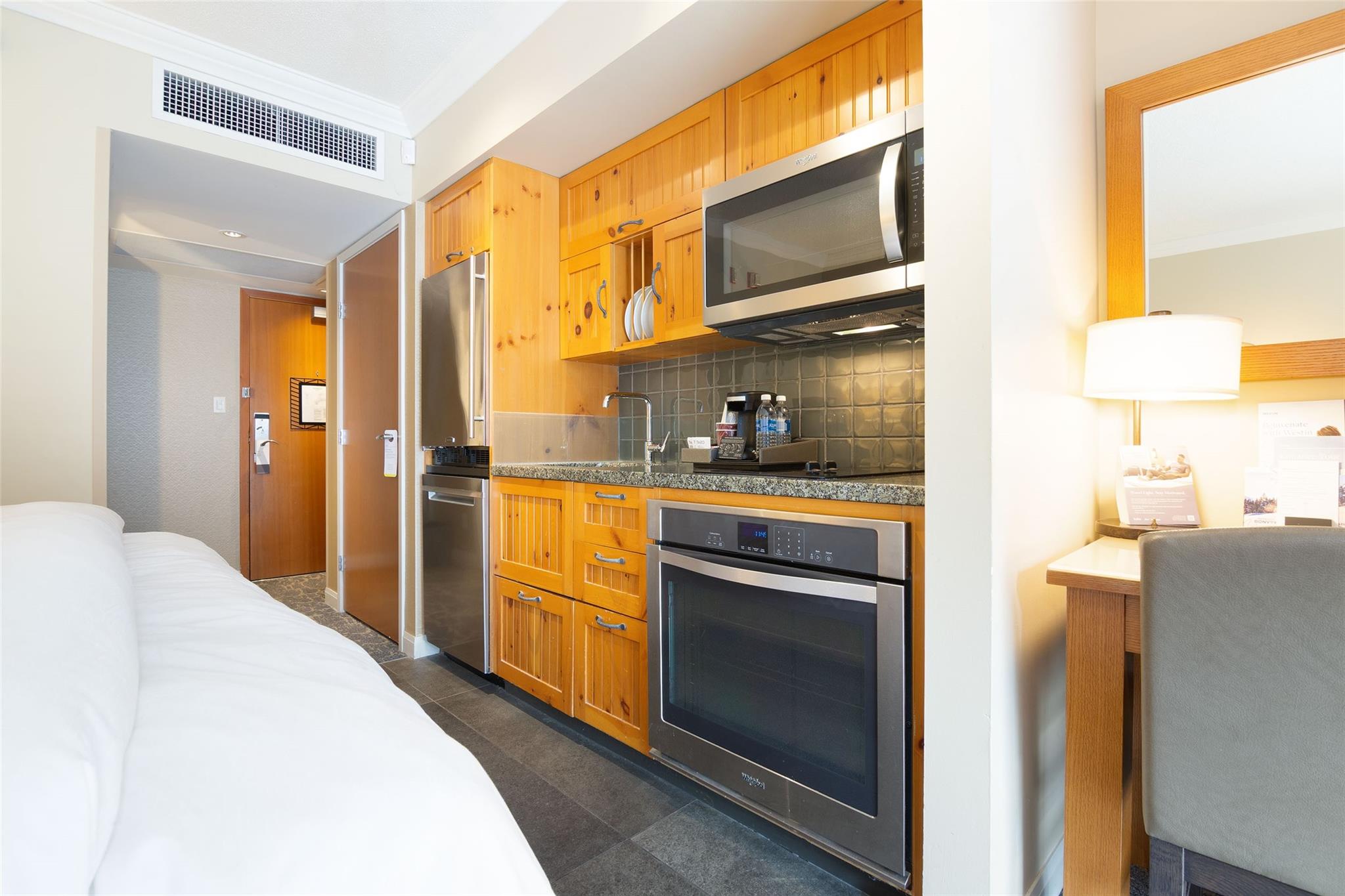 369-4090 Whistler Way image 4