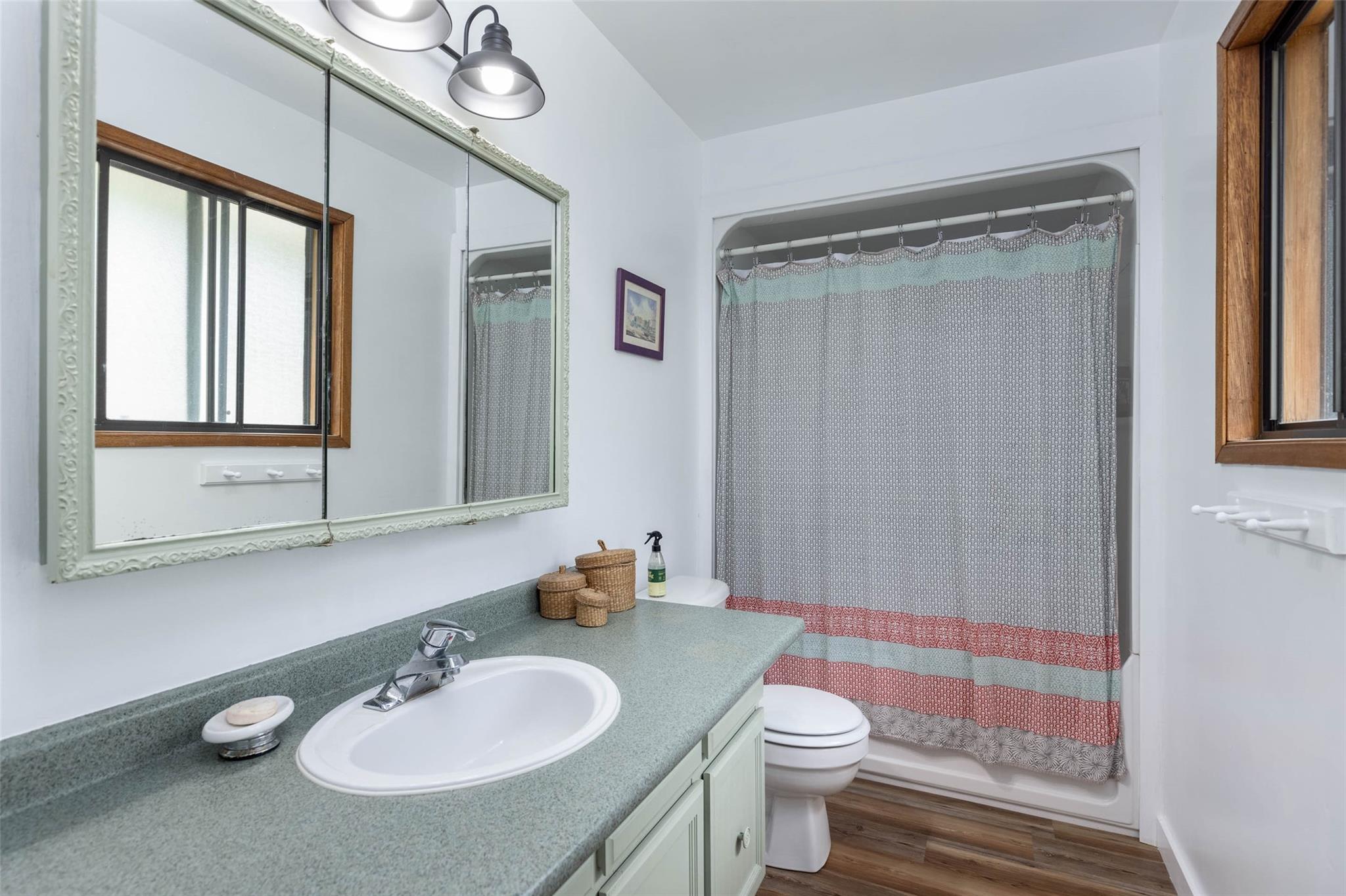 B-8988 Pemberton Meadows Road image 4