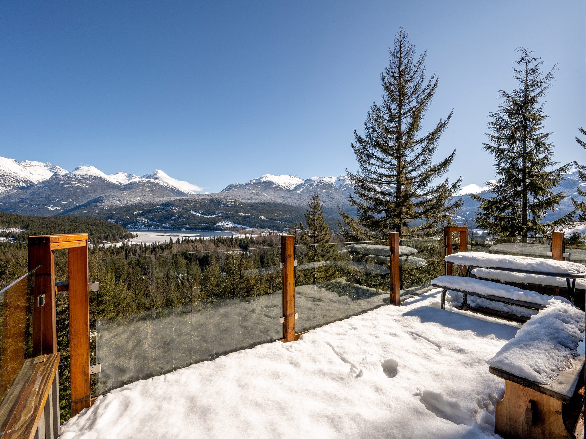 8373 Mountain View Drive image 3