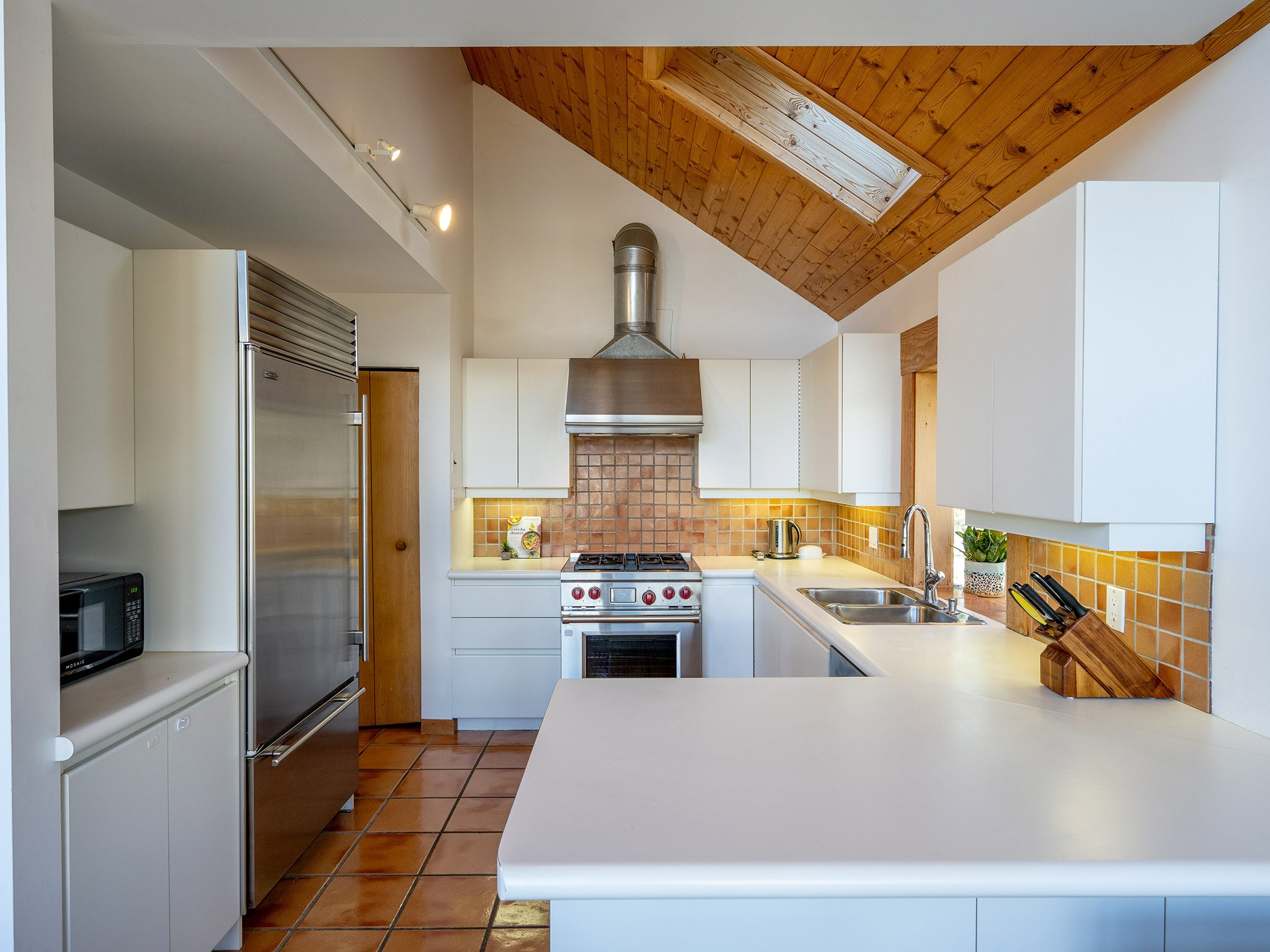 8373 Mountain View Drive image 6