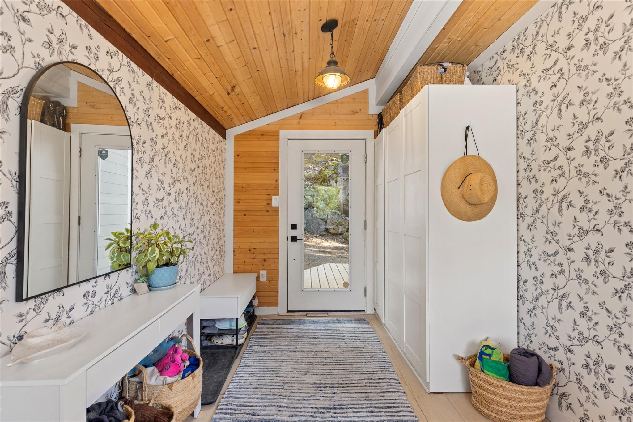 144-6500 In-Shuck-Ch Forest Service Road image 4