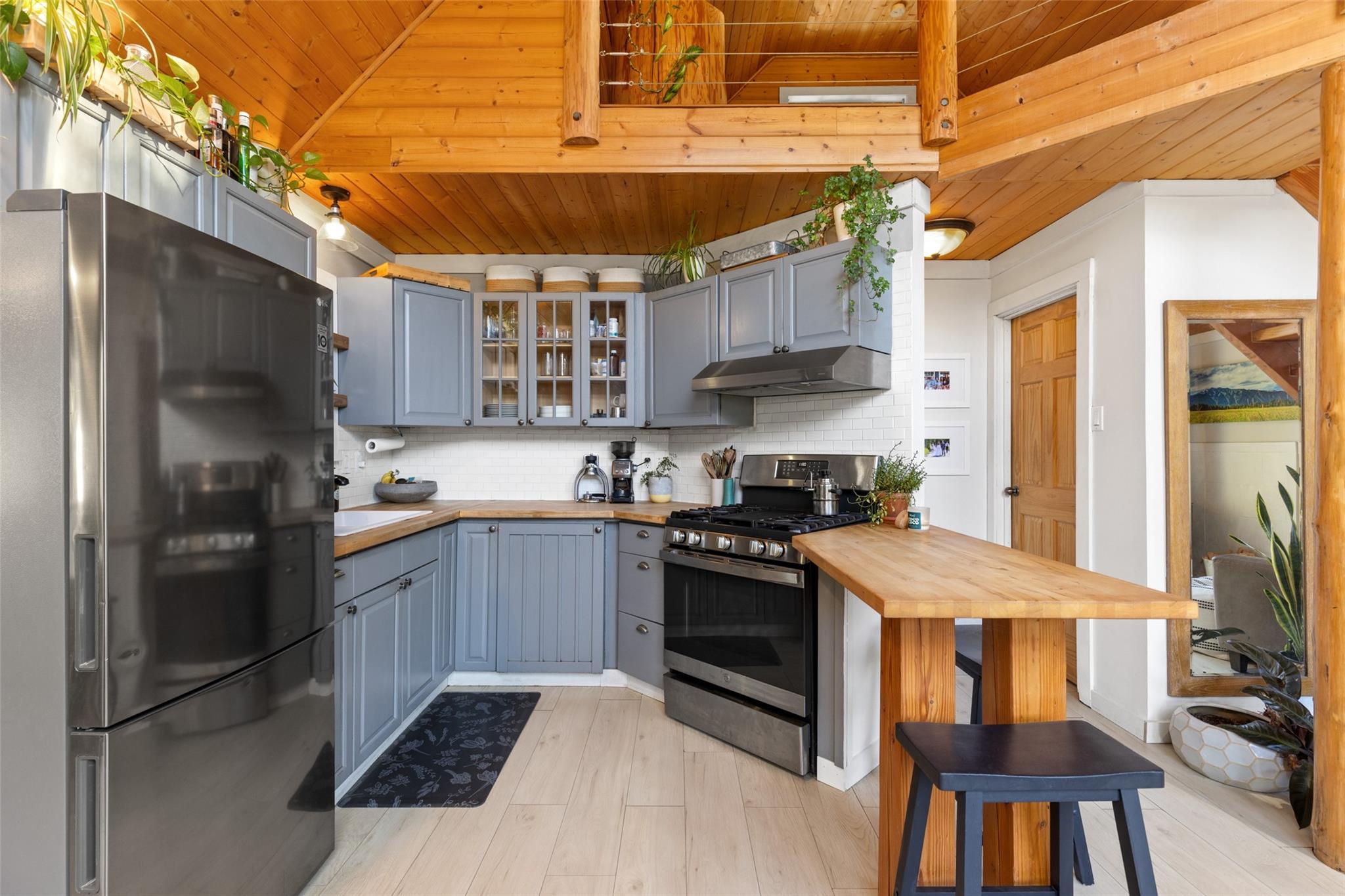 144-6500 In-Shuck-Ch Forest Service Road image 8