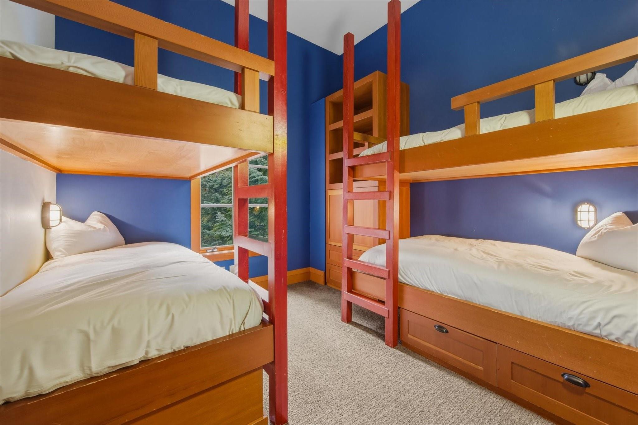 17H-2300 Nordic Drive image 16