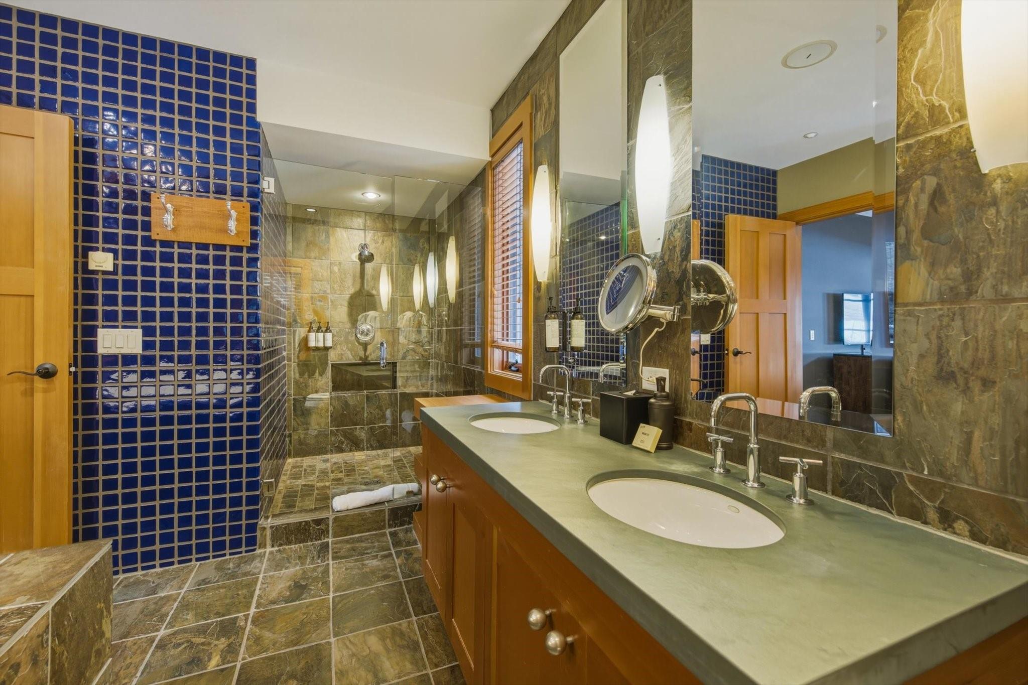 17H-2300 Nordic Drive image 20