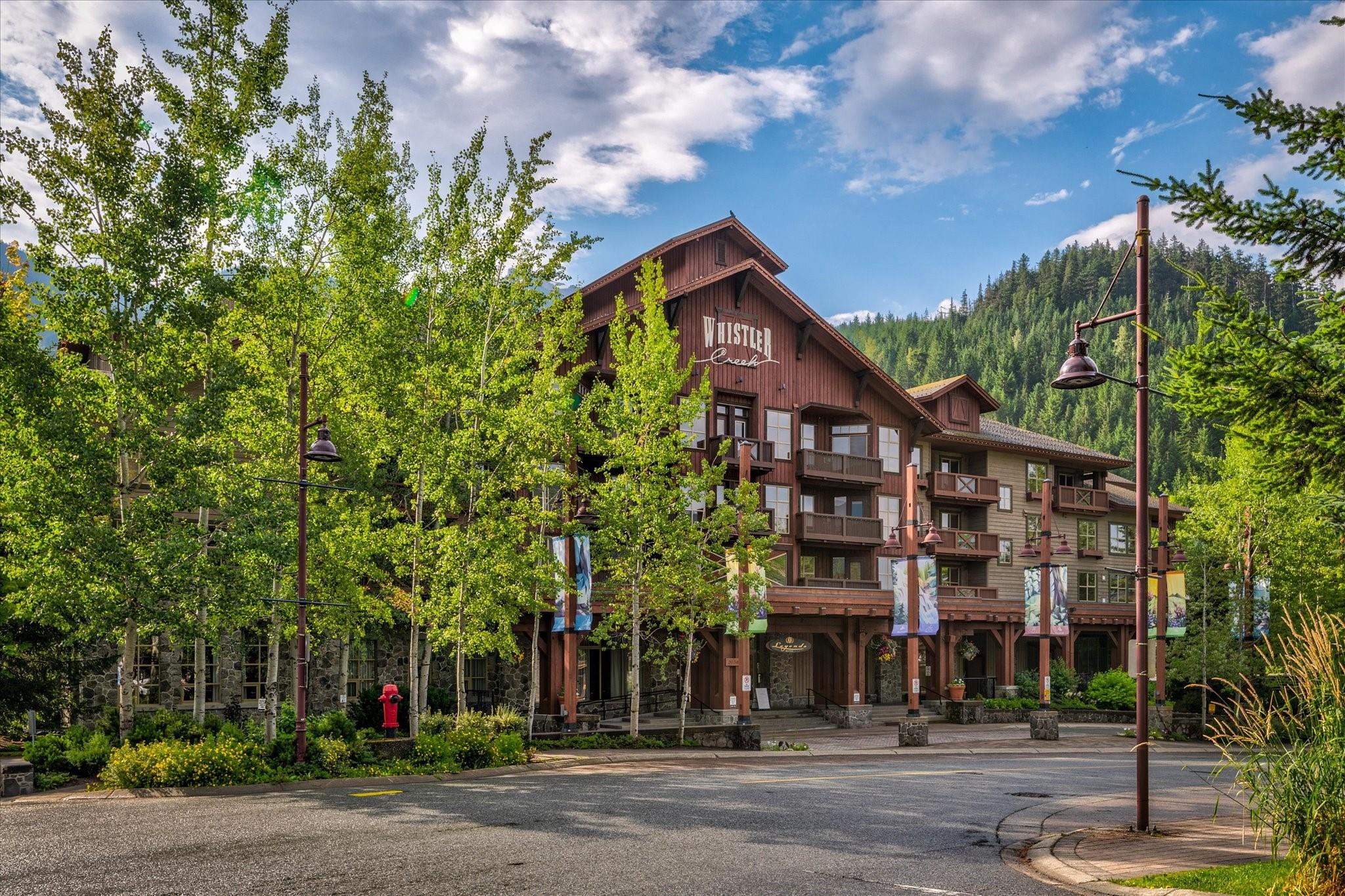 416C-2036 London Lane image 31