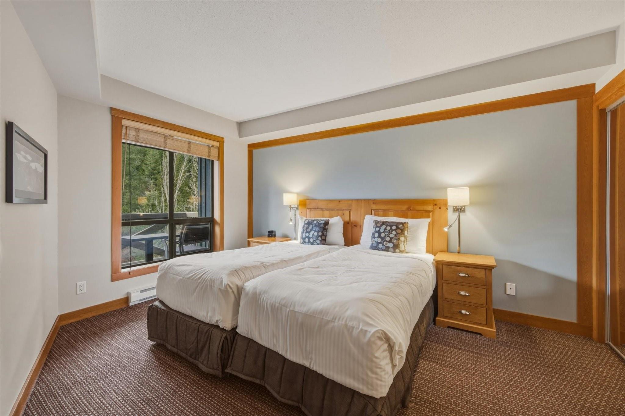 416C-2036 London Lane image 20