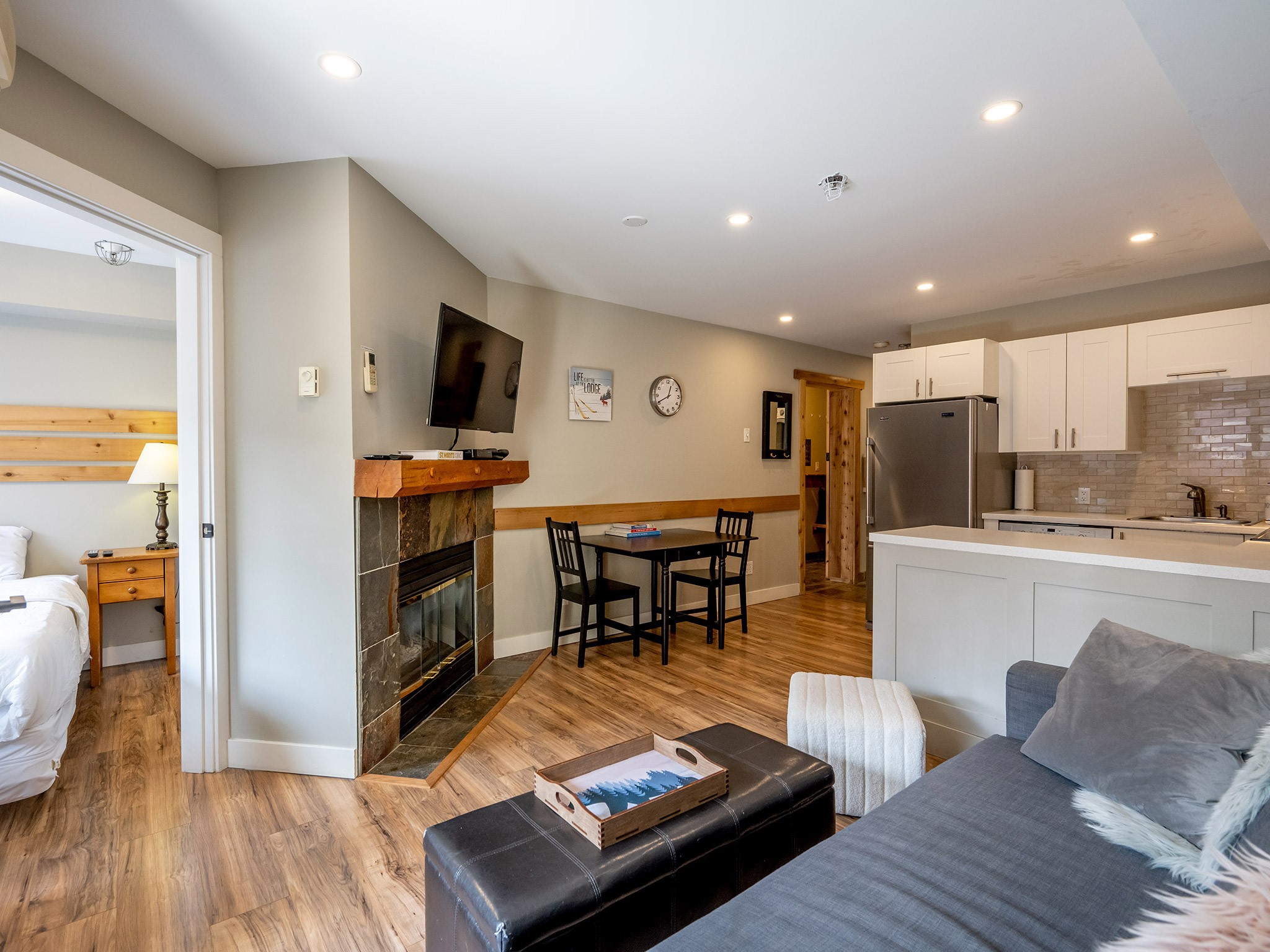 347-4340 Lorimer Road image 5
