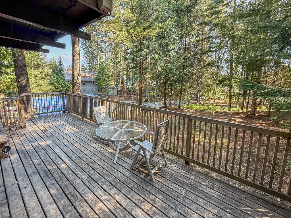 8232 Alpine Way image 5