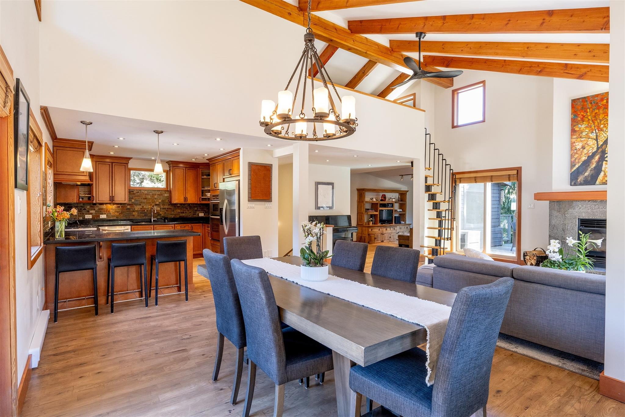 6444 Toad Hollow  image 8