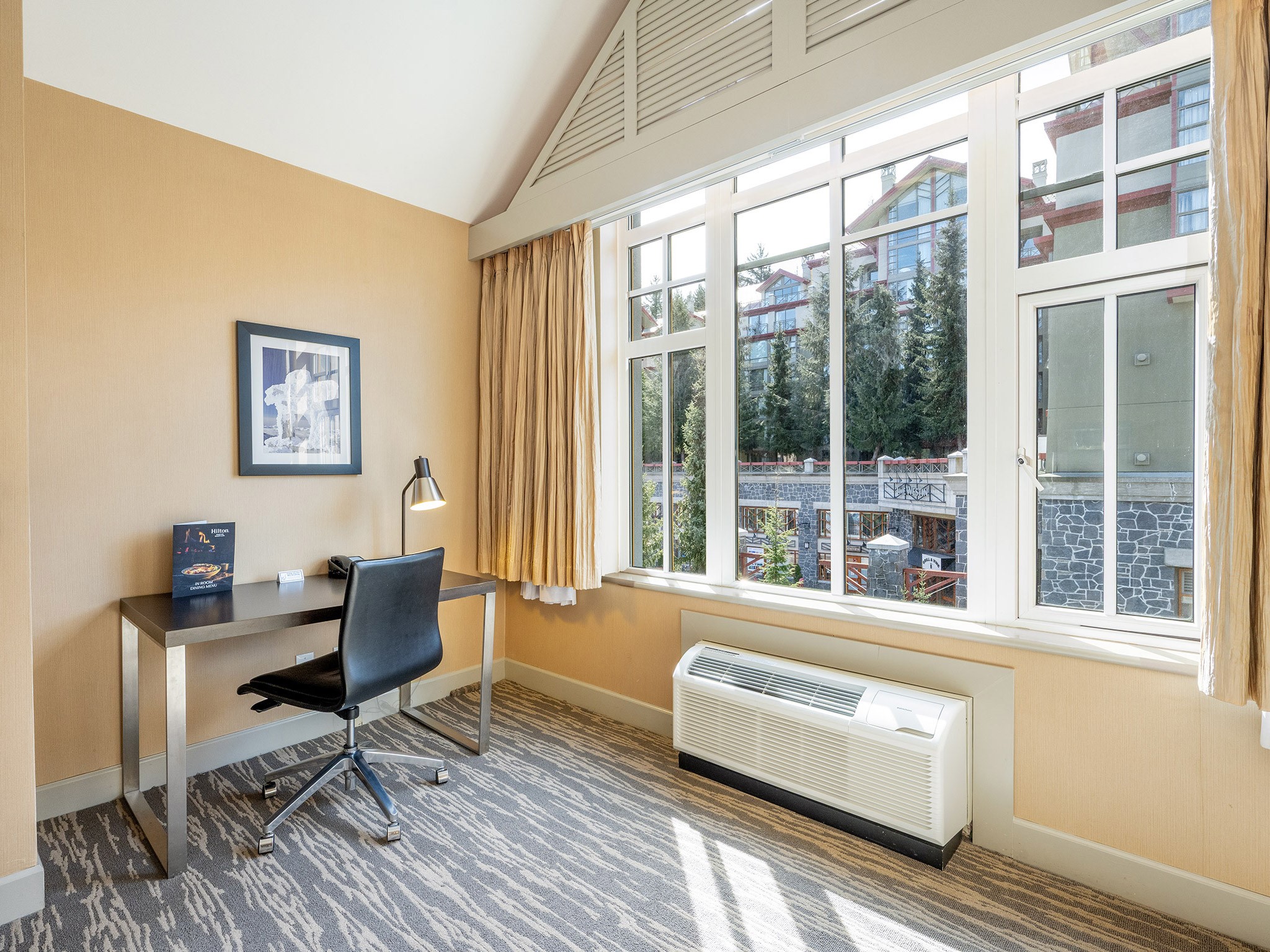 560-4050 Whistler Way image 1