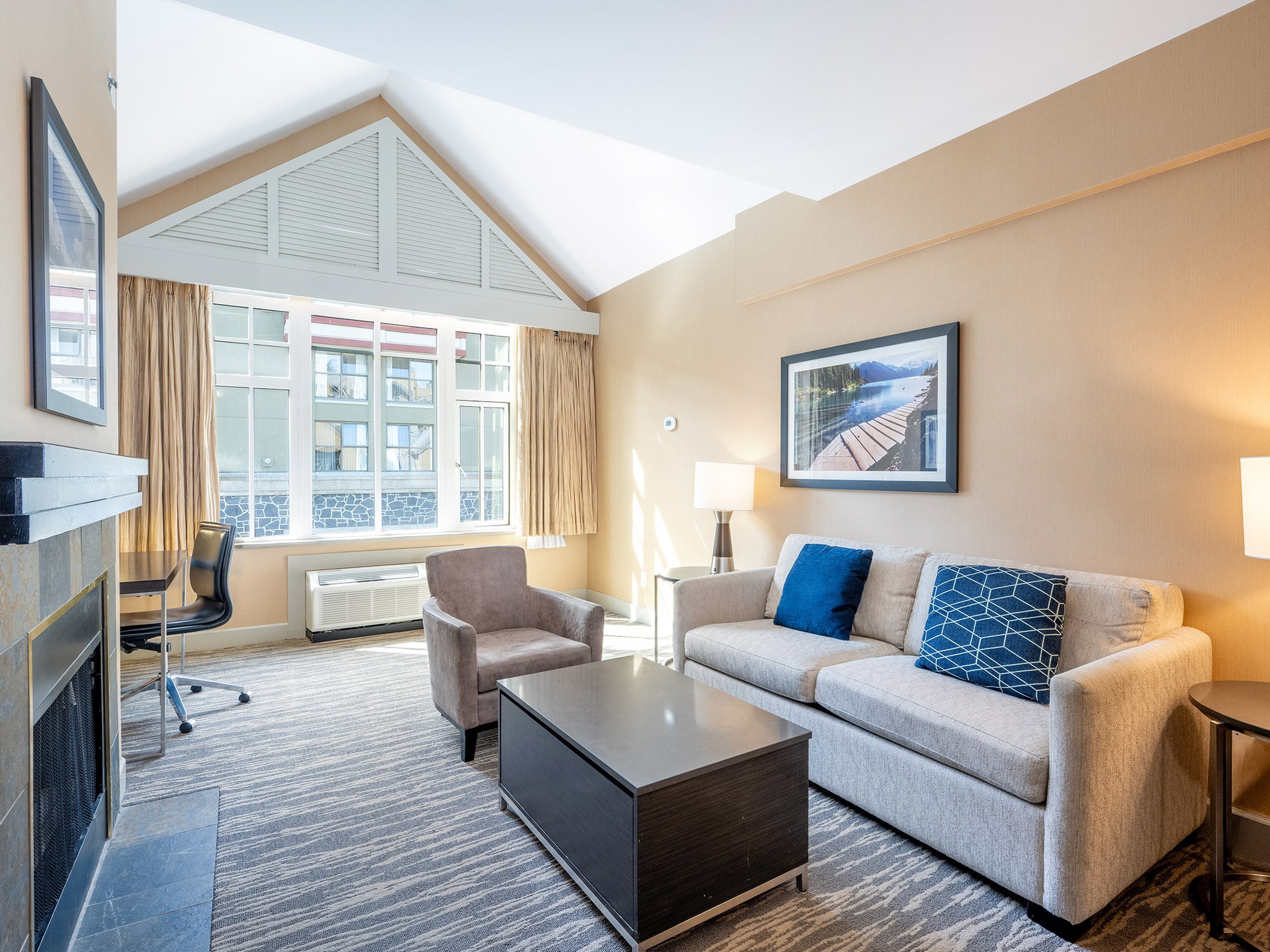 560-4050 Whistler Way image 2