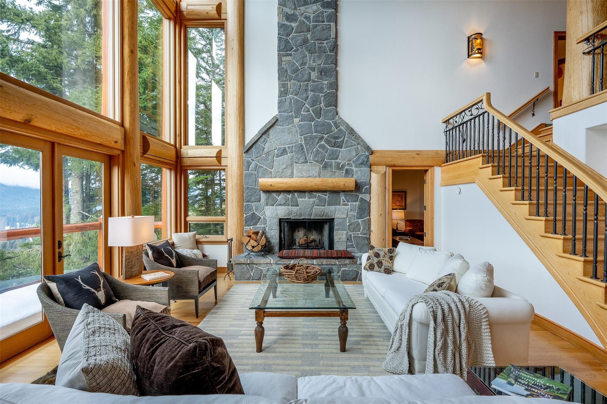 3826 Sunridge Drive image 3