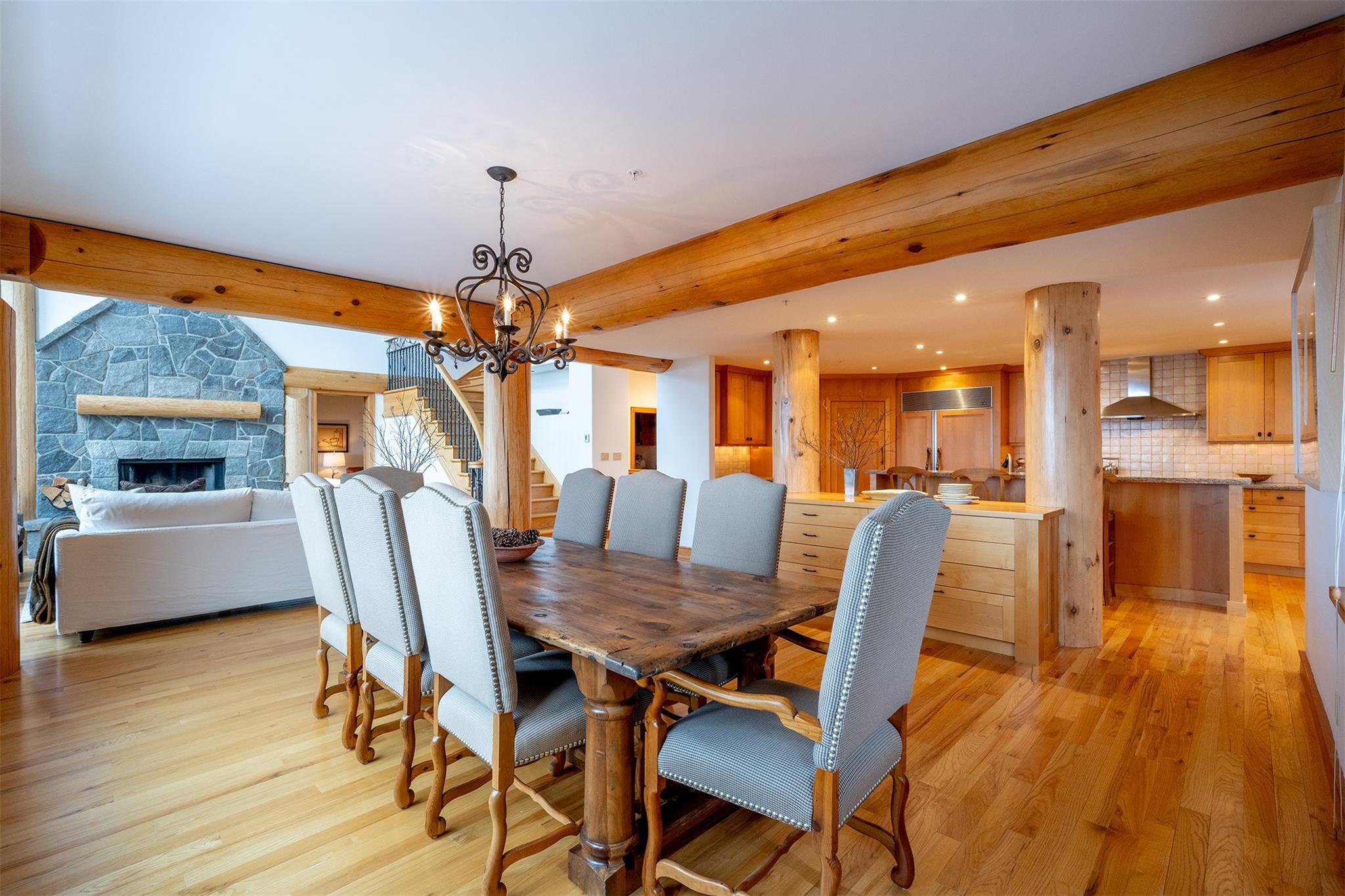 3826 Sunridge Drive image 6