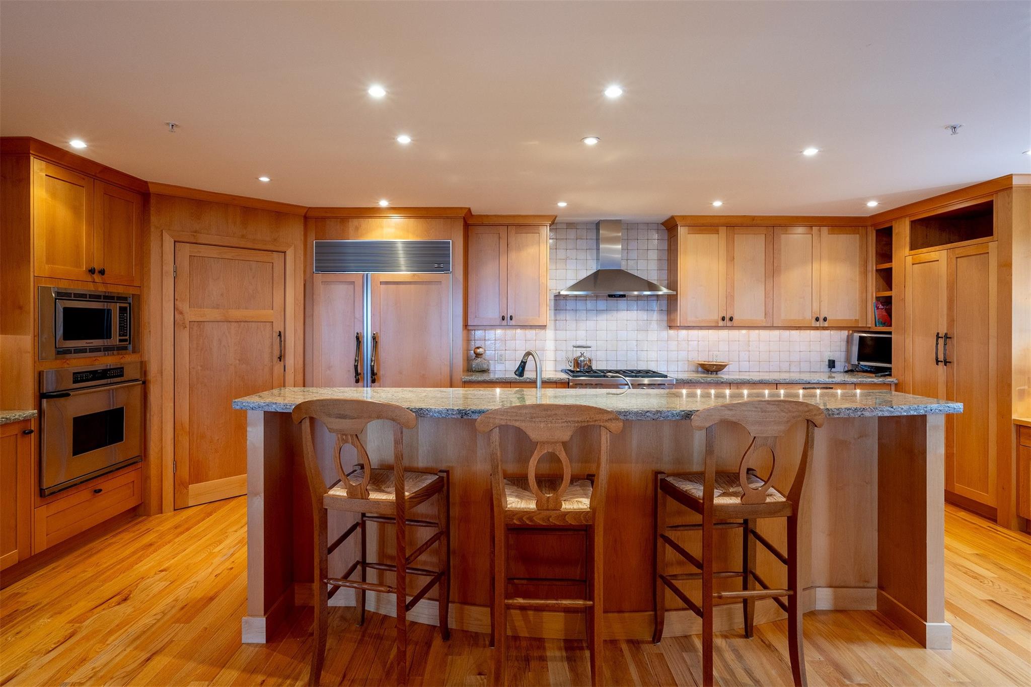 3826 Sunridge Drive image 8