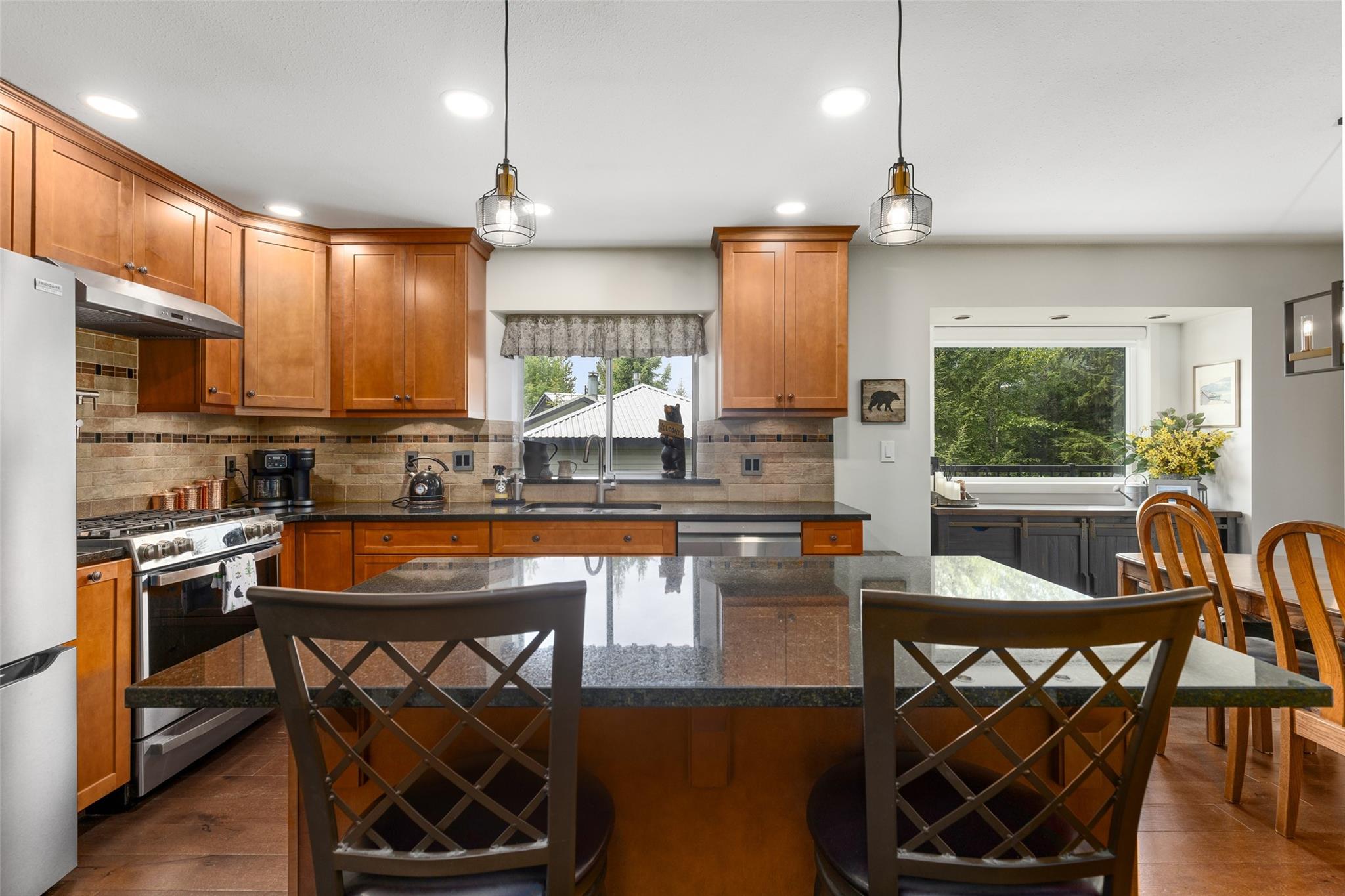 6266 Eagle Drive image 10