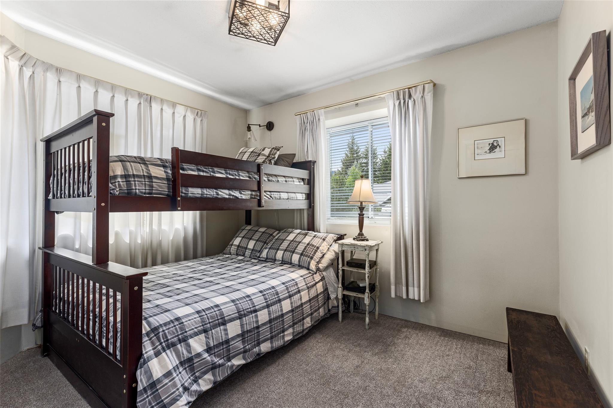 6266 Eagle Drive image 12