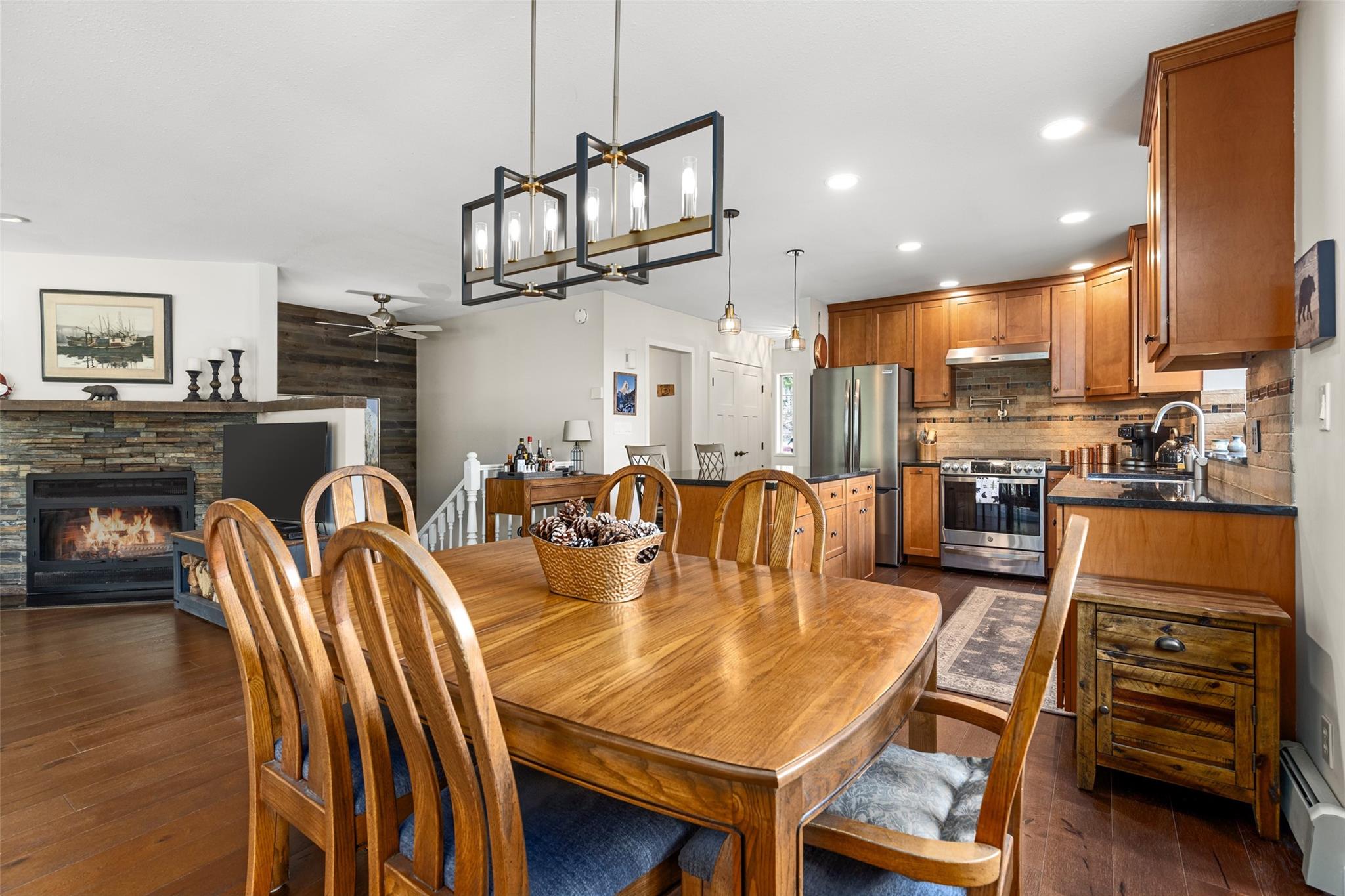 6266 Eagle Drive image 3