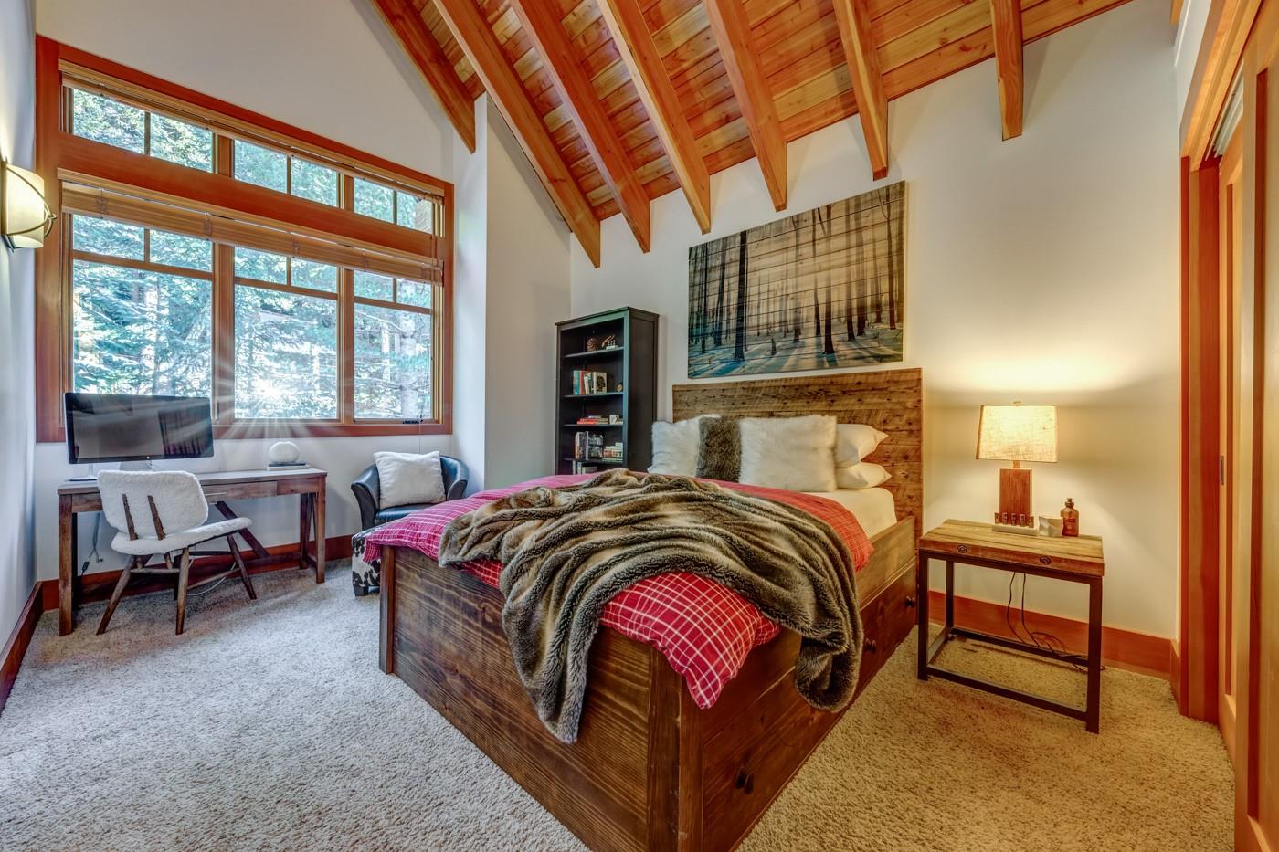 3205 Archibald Way image 23
