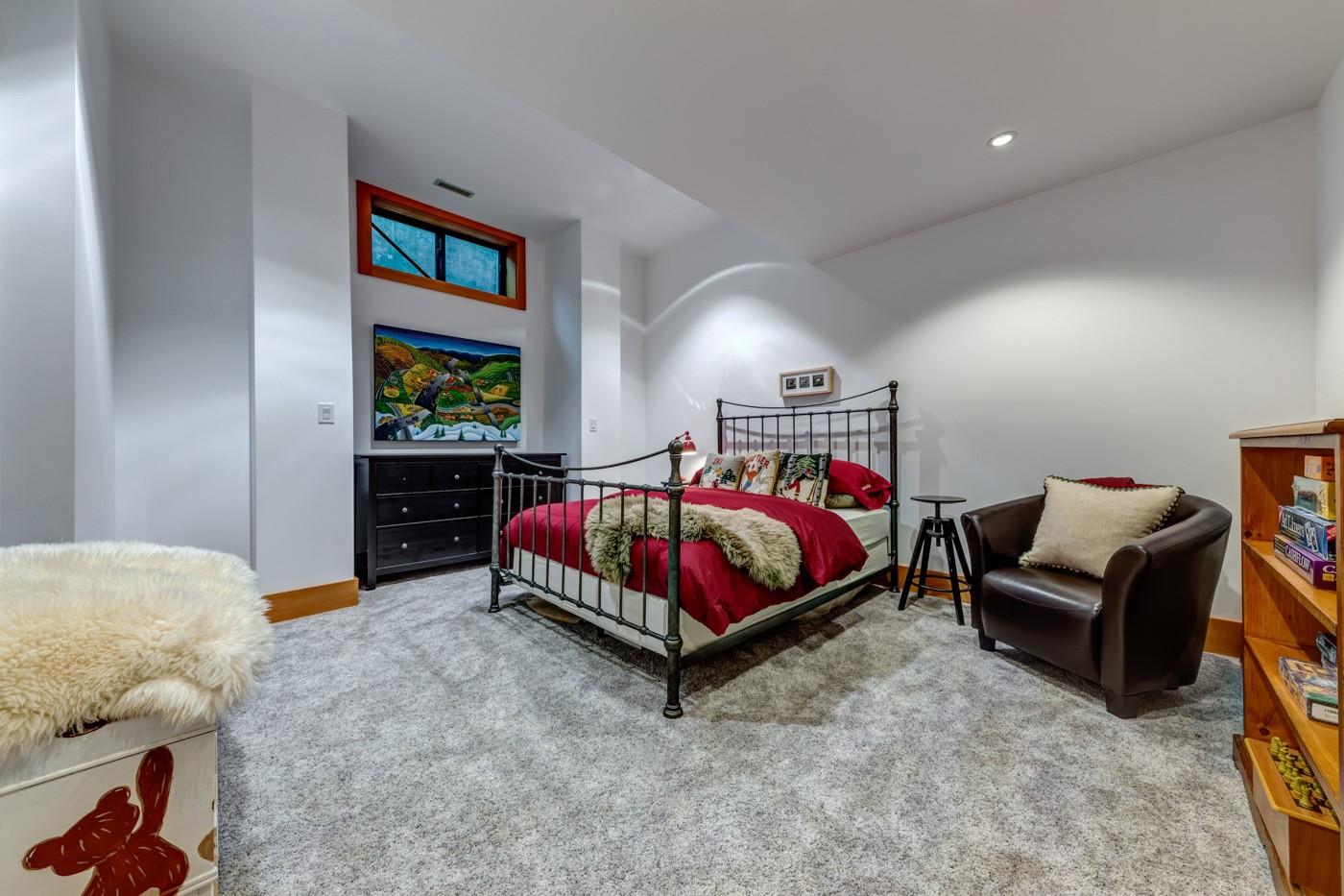 3205 Archibald Way image 29