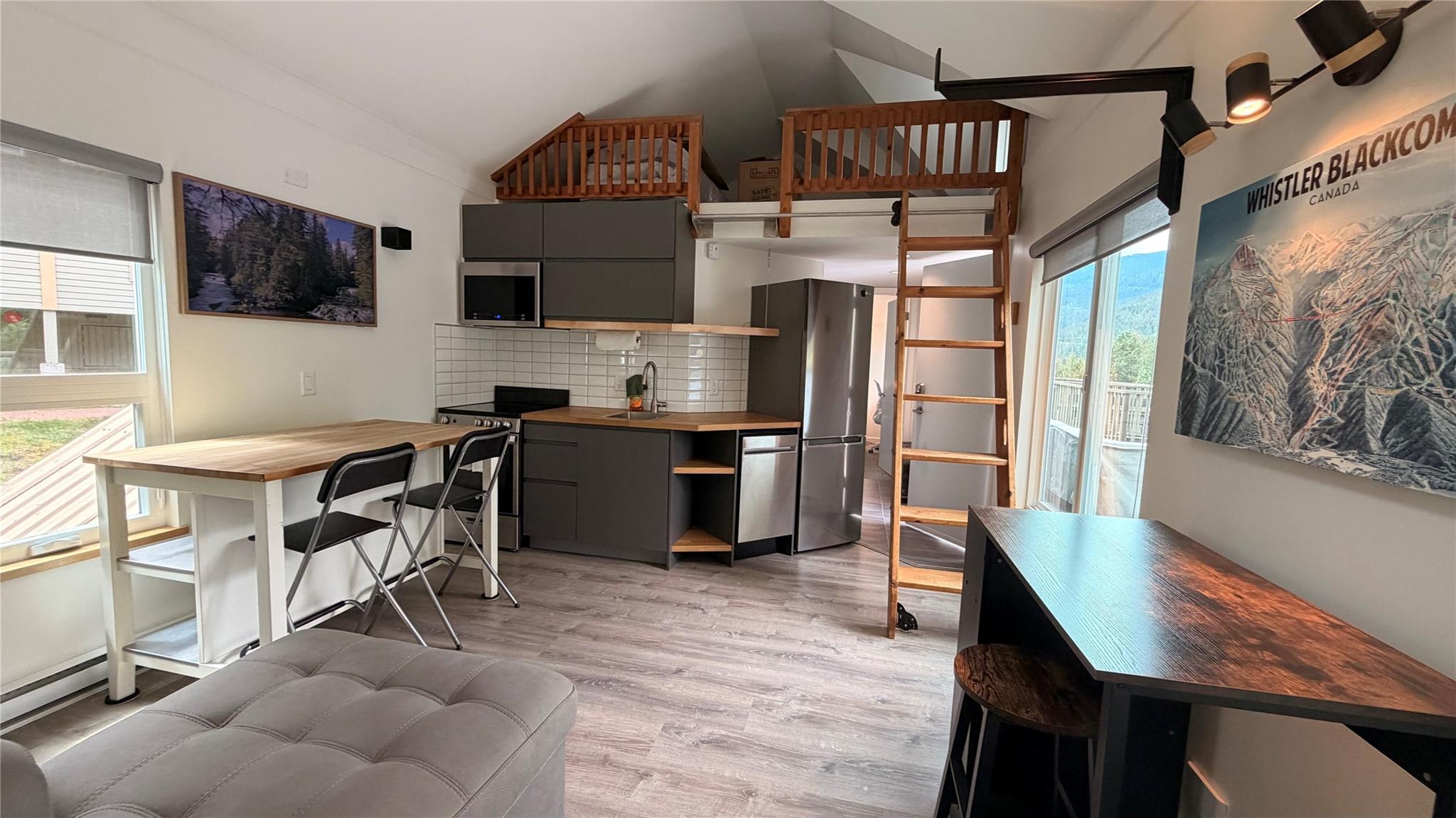 5-2138 Sarajevo Drive image 4