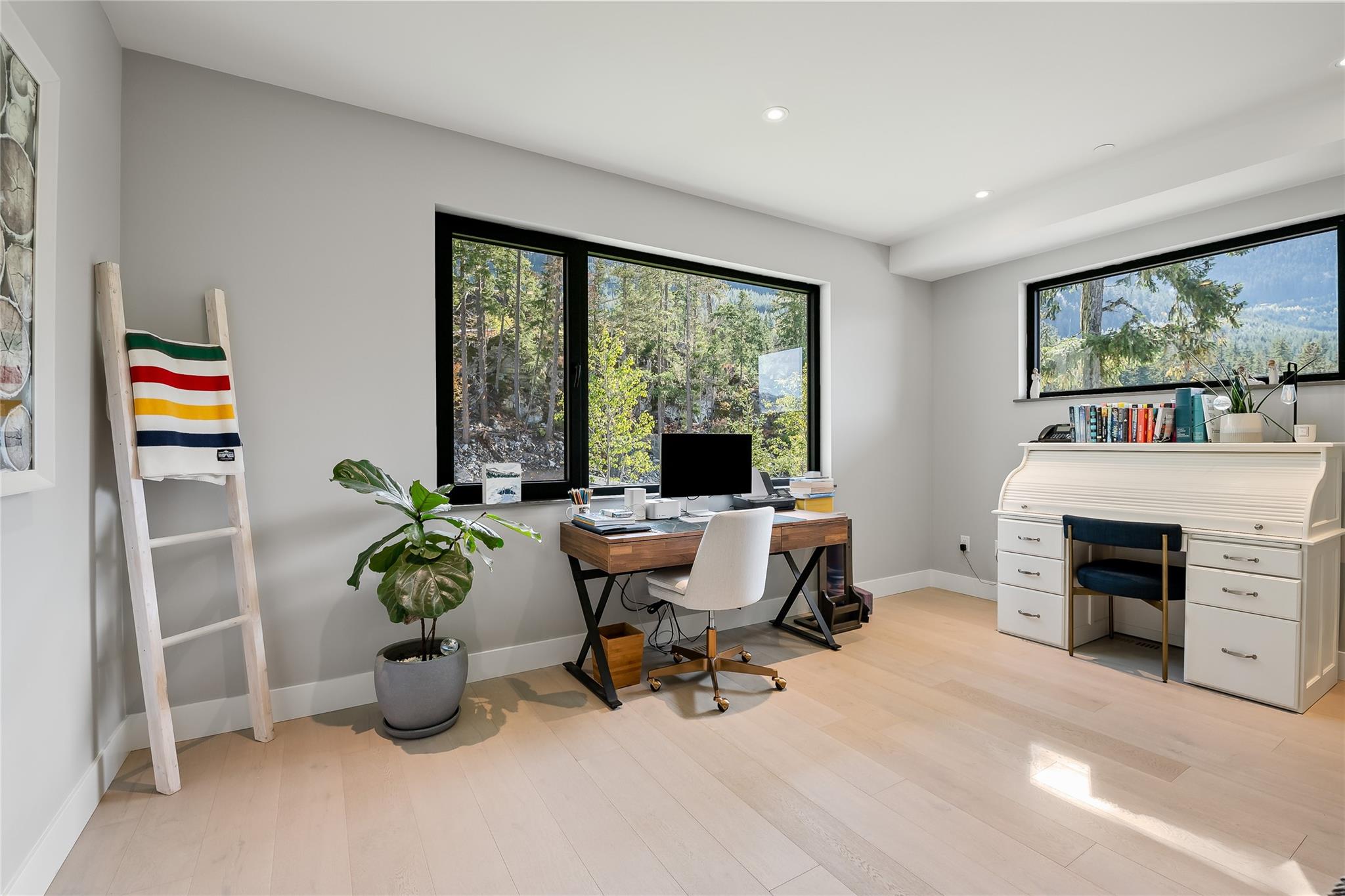 9292 Steller's Way image 10