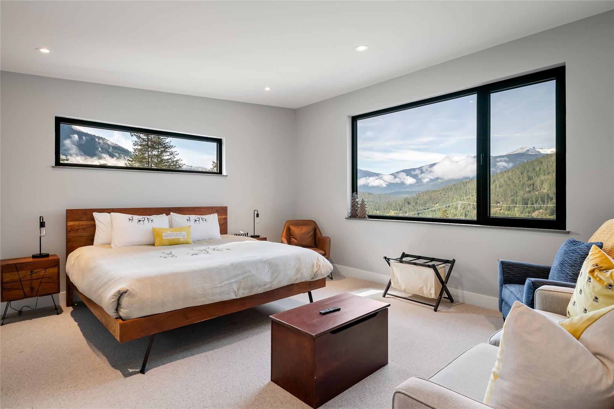 9292 Steller's Way image 15