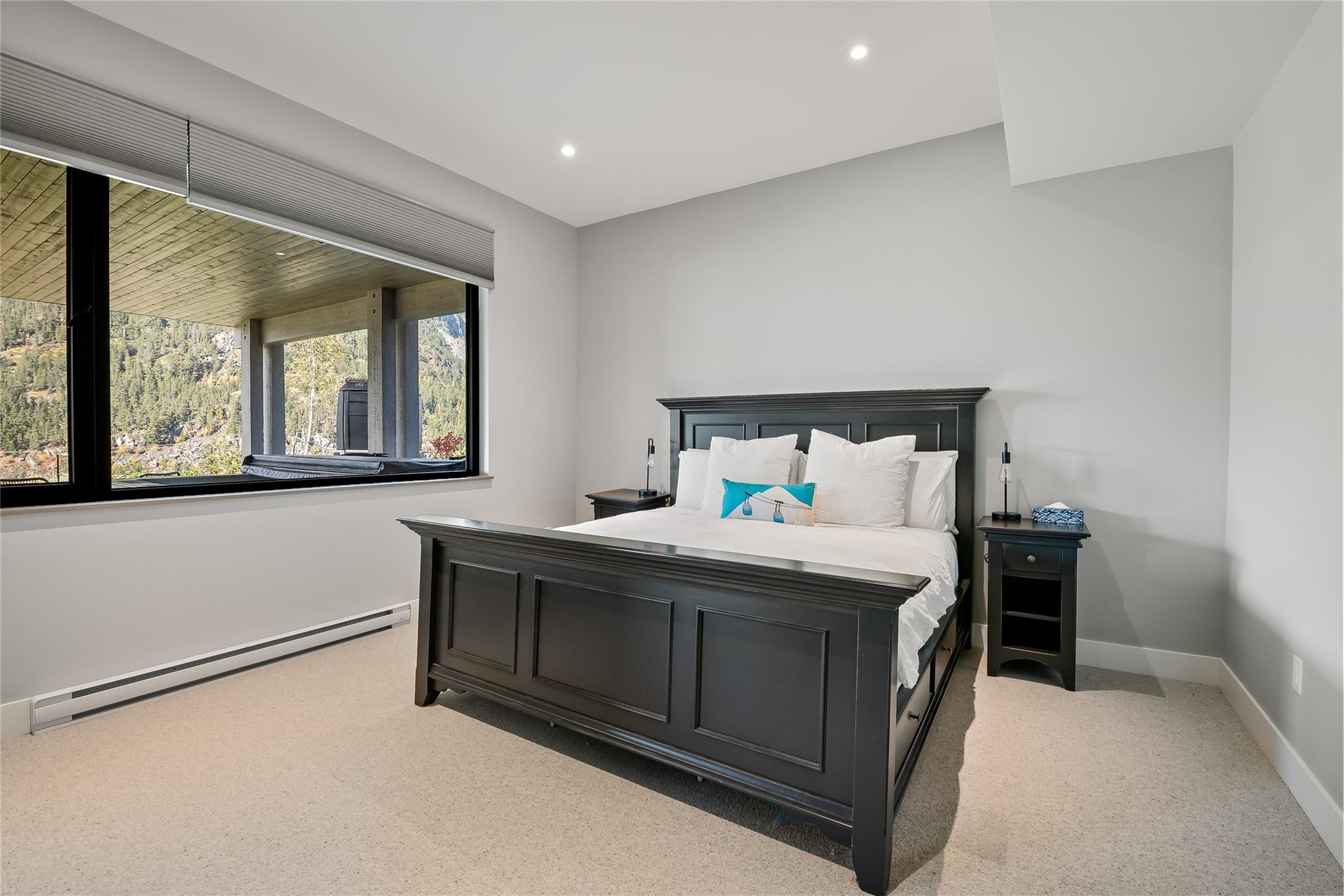 9292 Steller's Way image 25