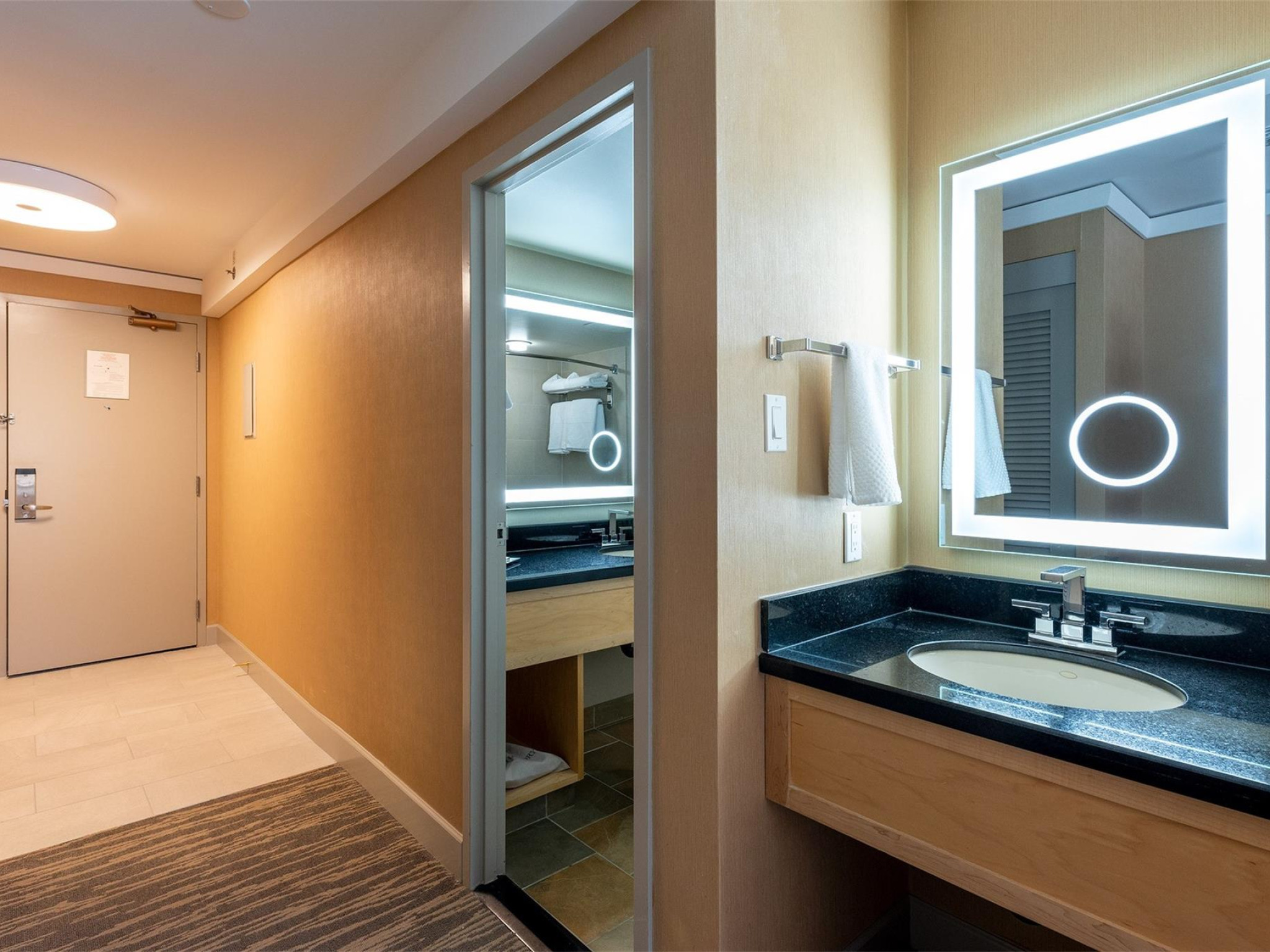 329/331-4050 Whistler Way image 10