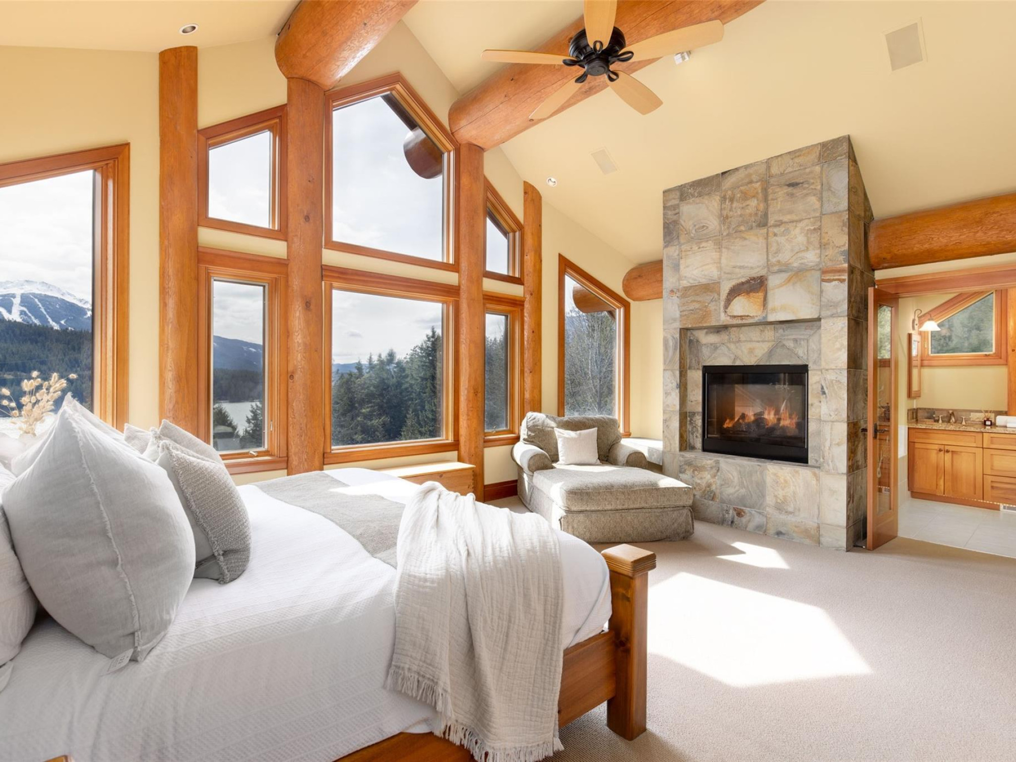 9612 Emerald Drive image 24