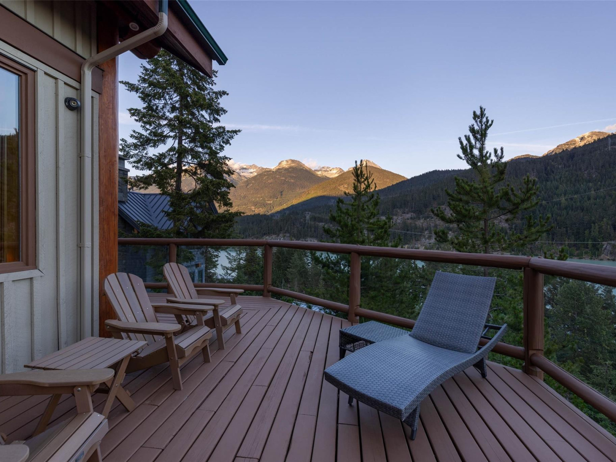 9612 Emerald Drive image 38