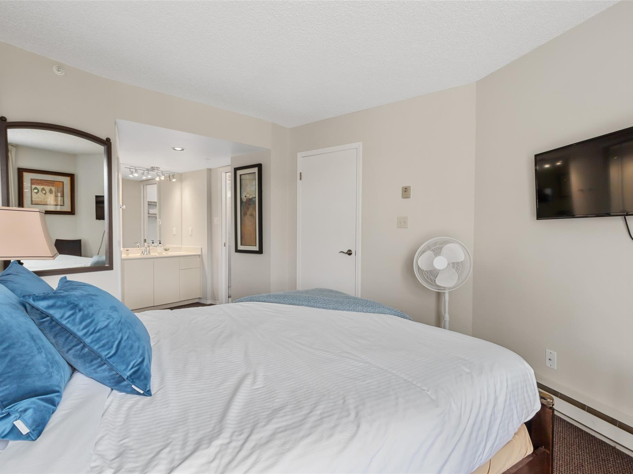 506-4809 Spearhead Drive image 15