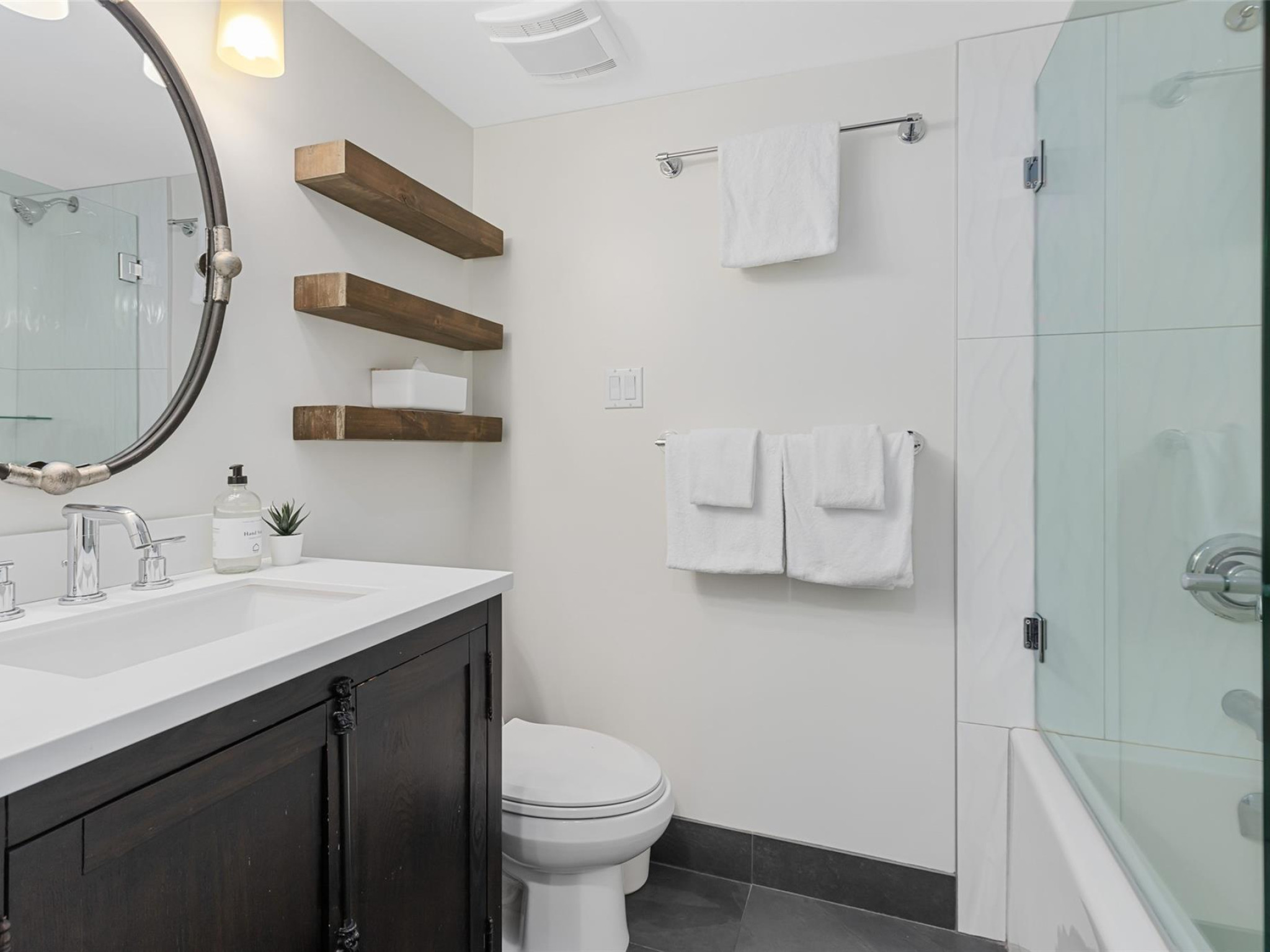 506-4809 Spearhead Drive image 21