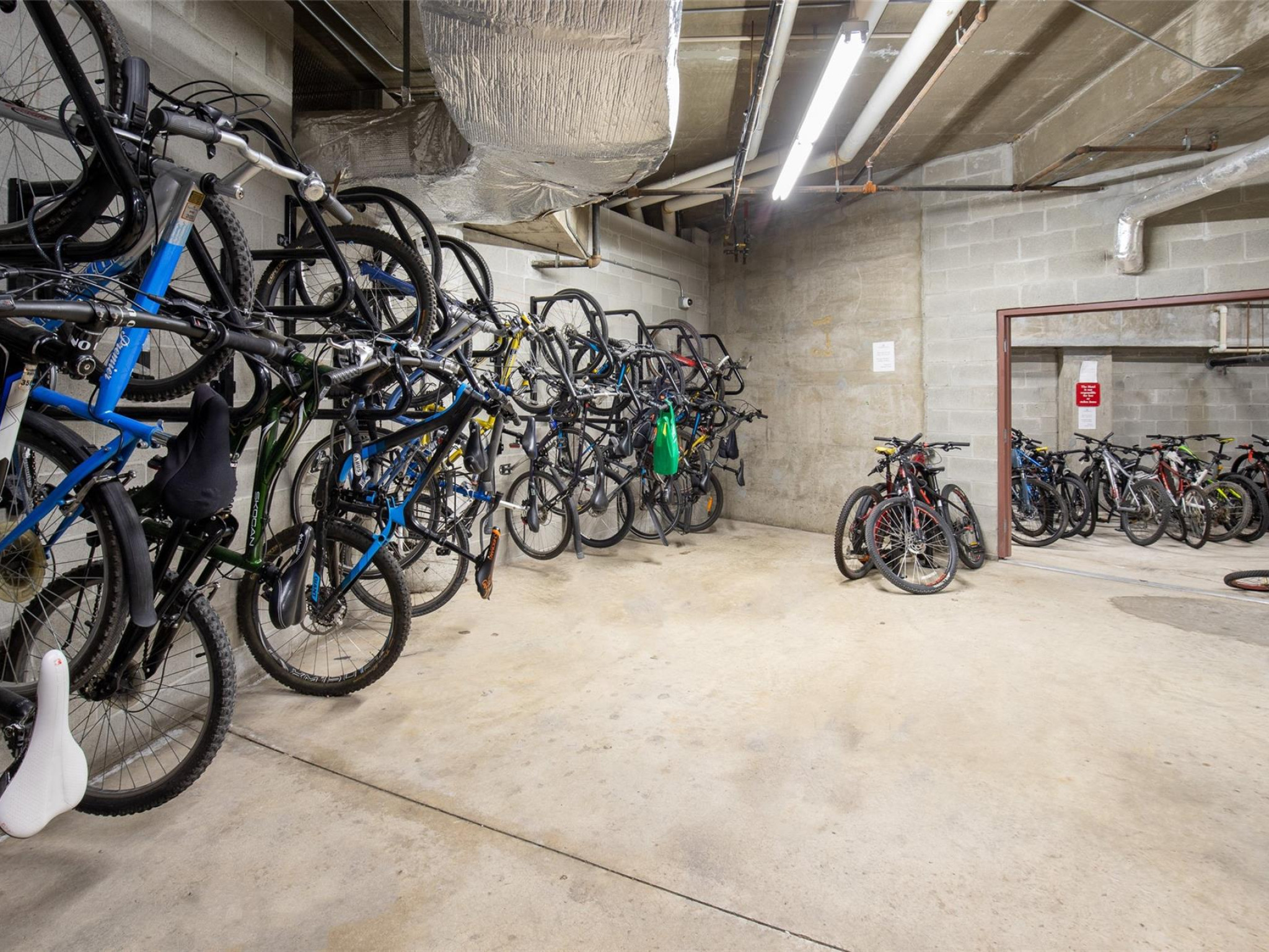 506-4809 Spearhead Drive image 26