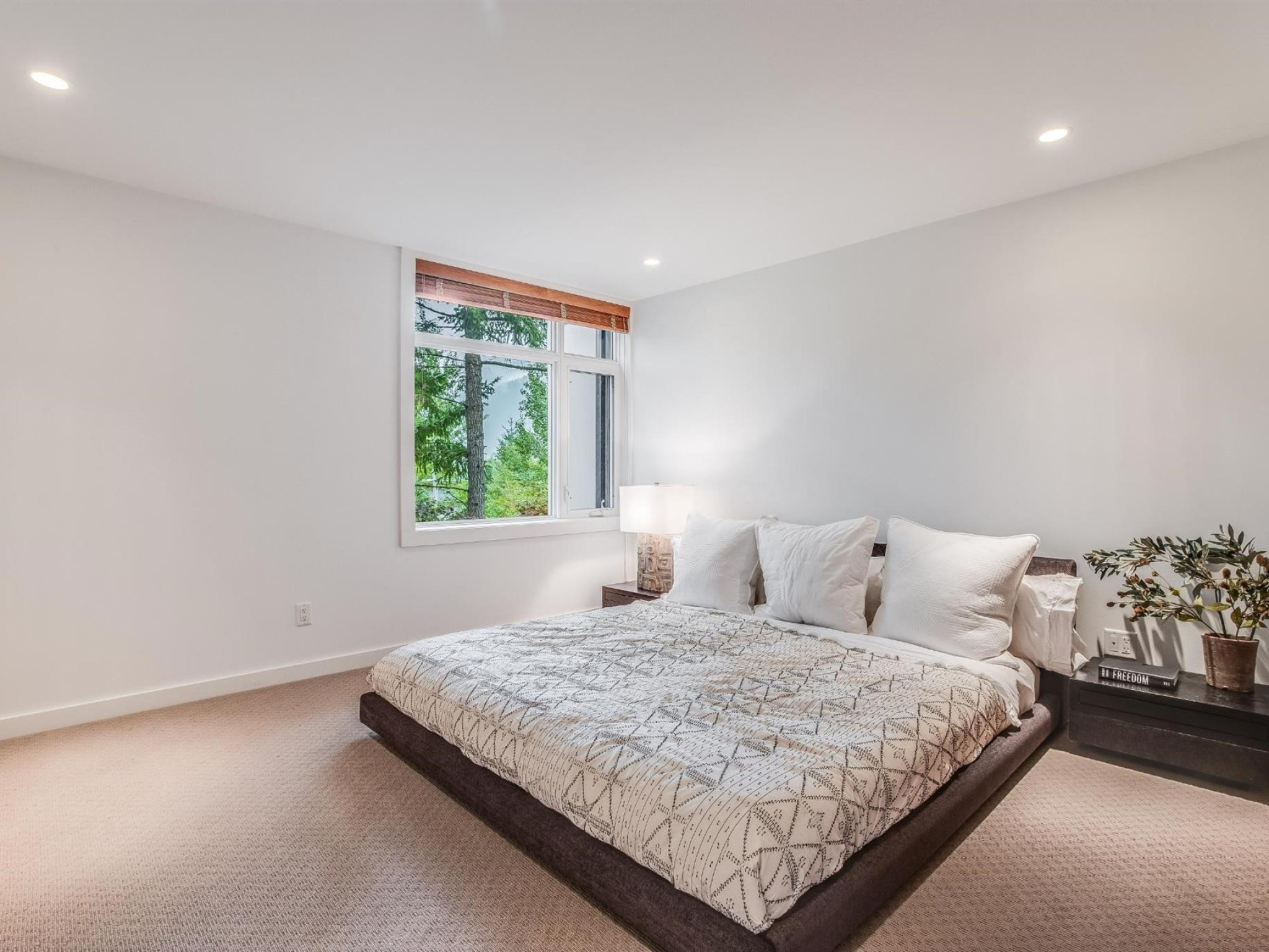 3-1240 Mount Fee Road image 13