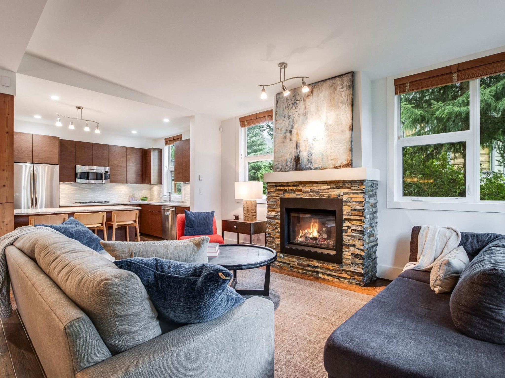 3-1240 Mount Fee Road image 1