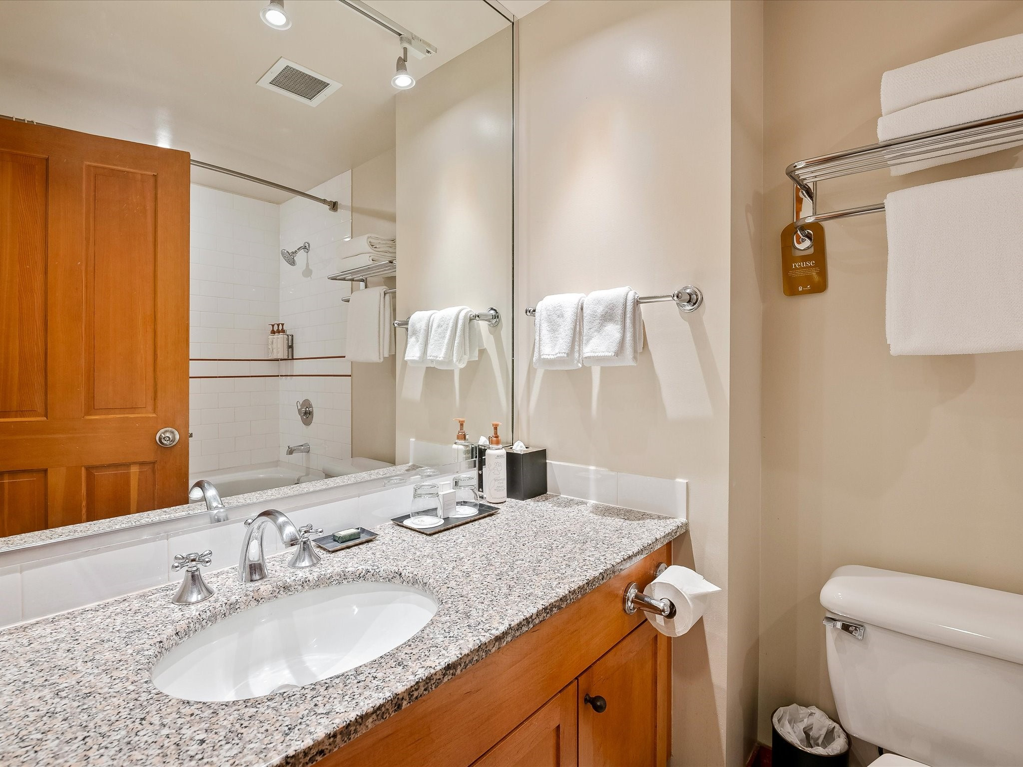 608-4320 Sundial Crescent image 14