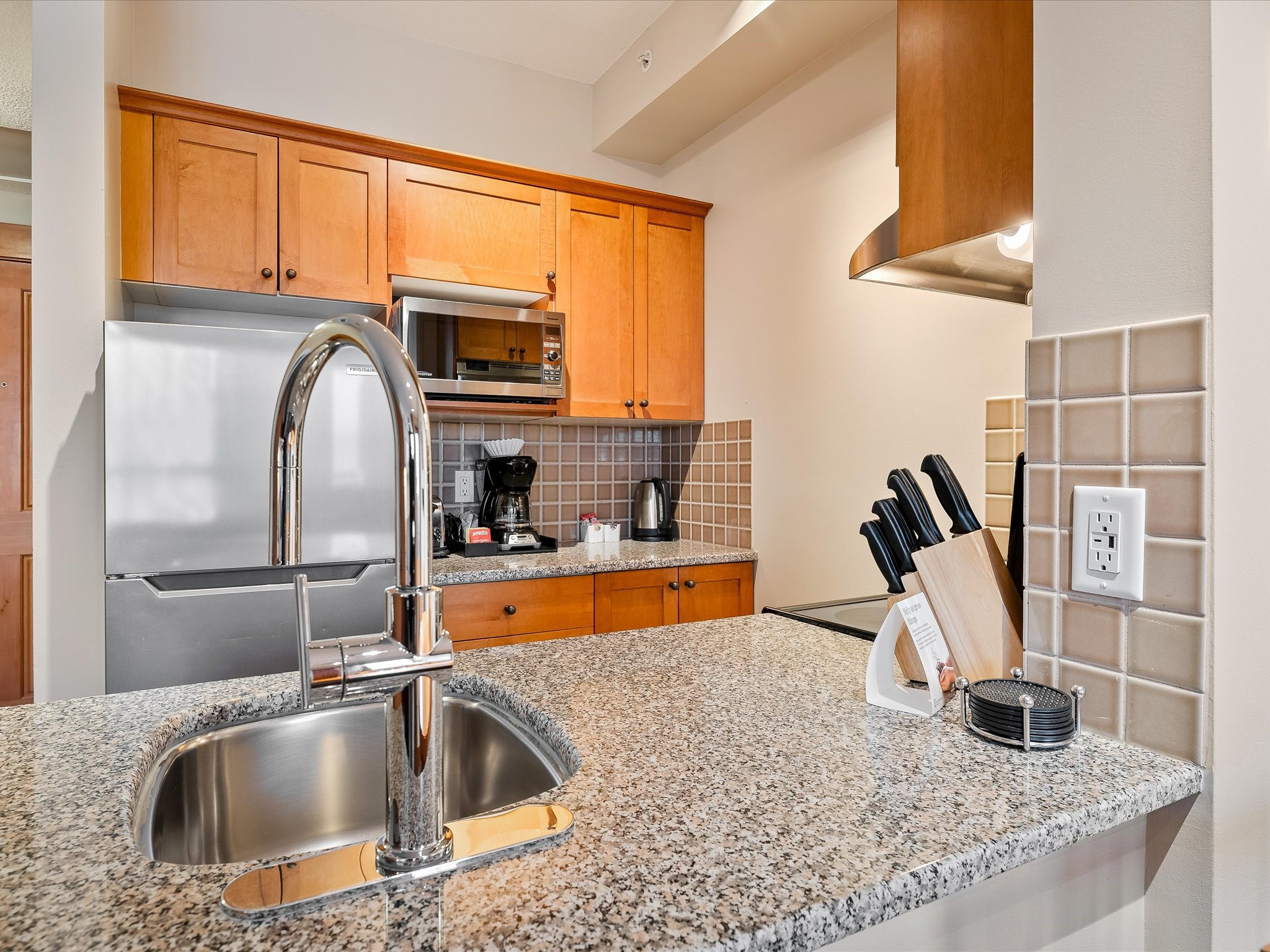 608-4320 Sundial Crescent image 6